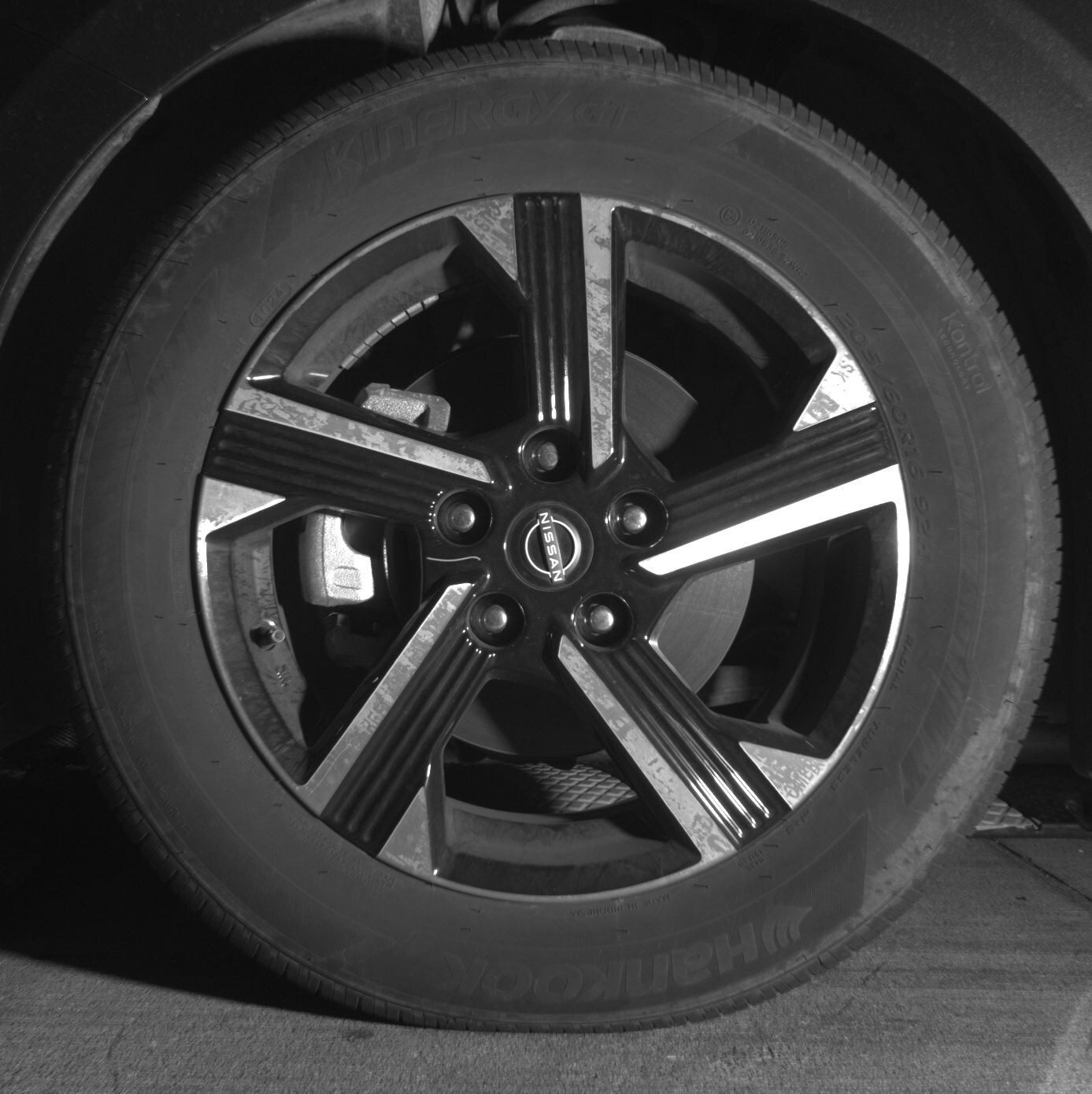 Thumbnail: 2025 Nissan Sentra - 9