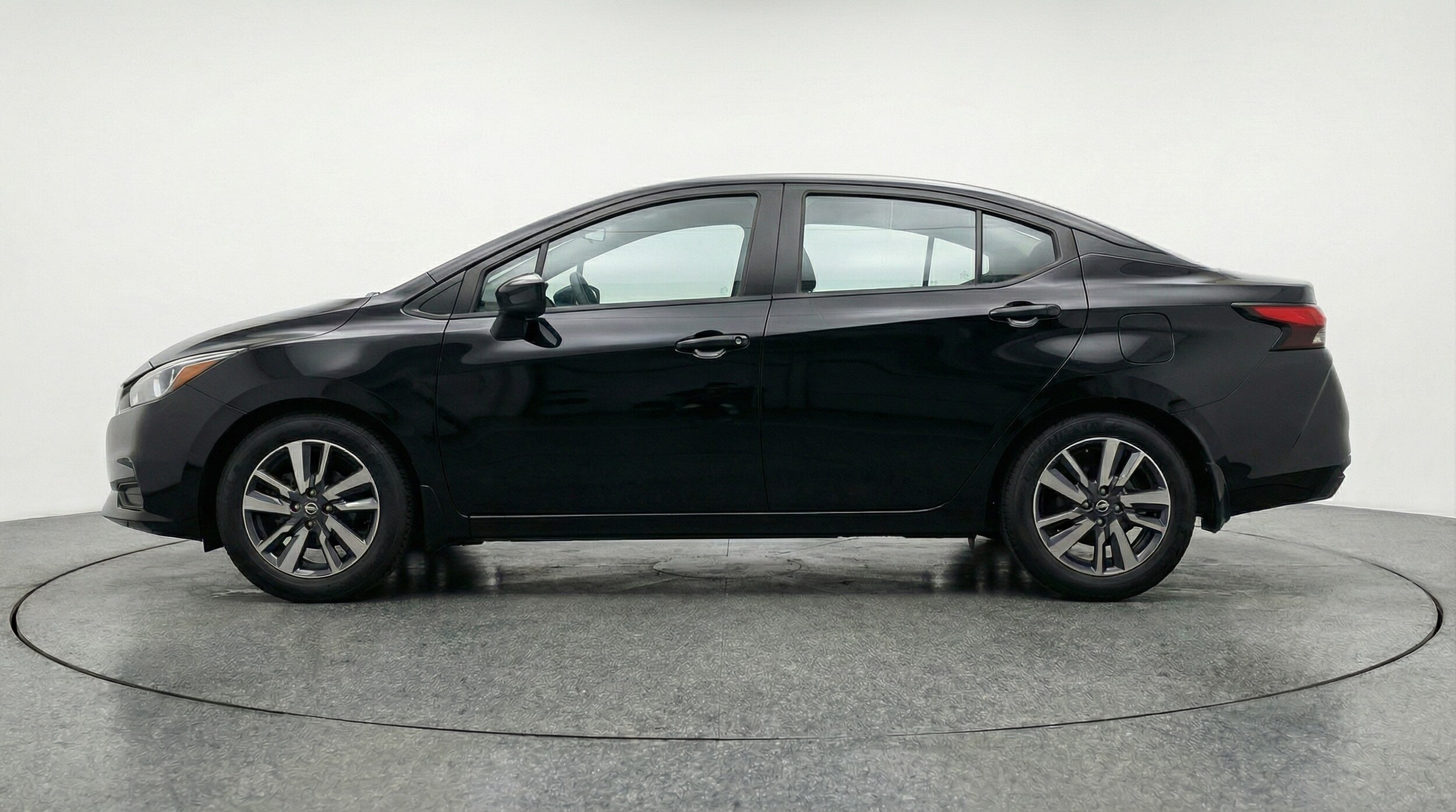 Thumbnail: 2025 Nissan Versa - 4