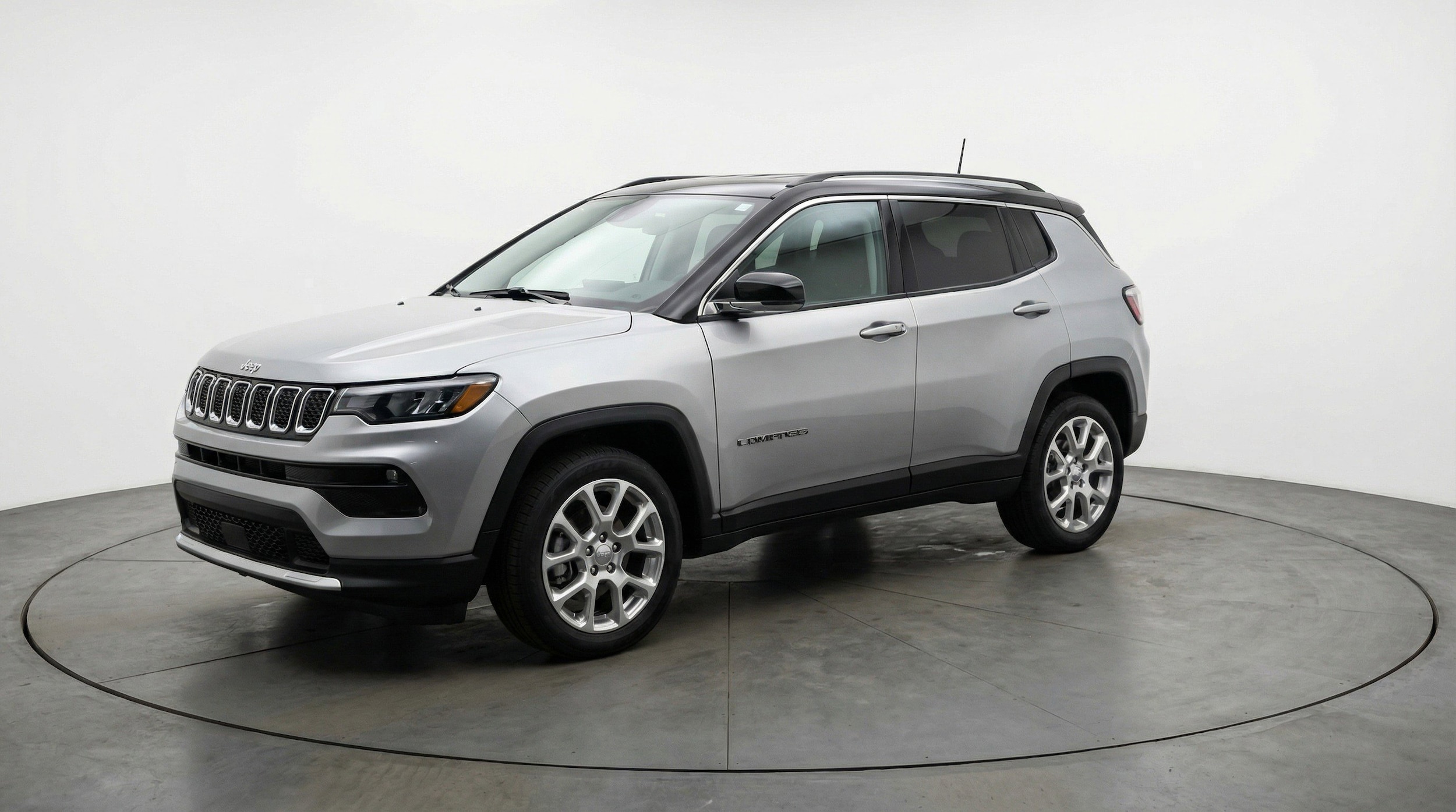 Thumbnail: 2025 Jeep Compass - 3