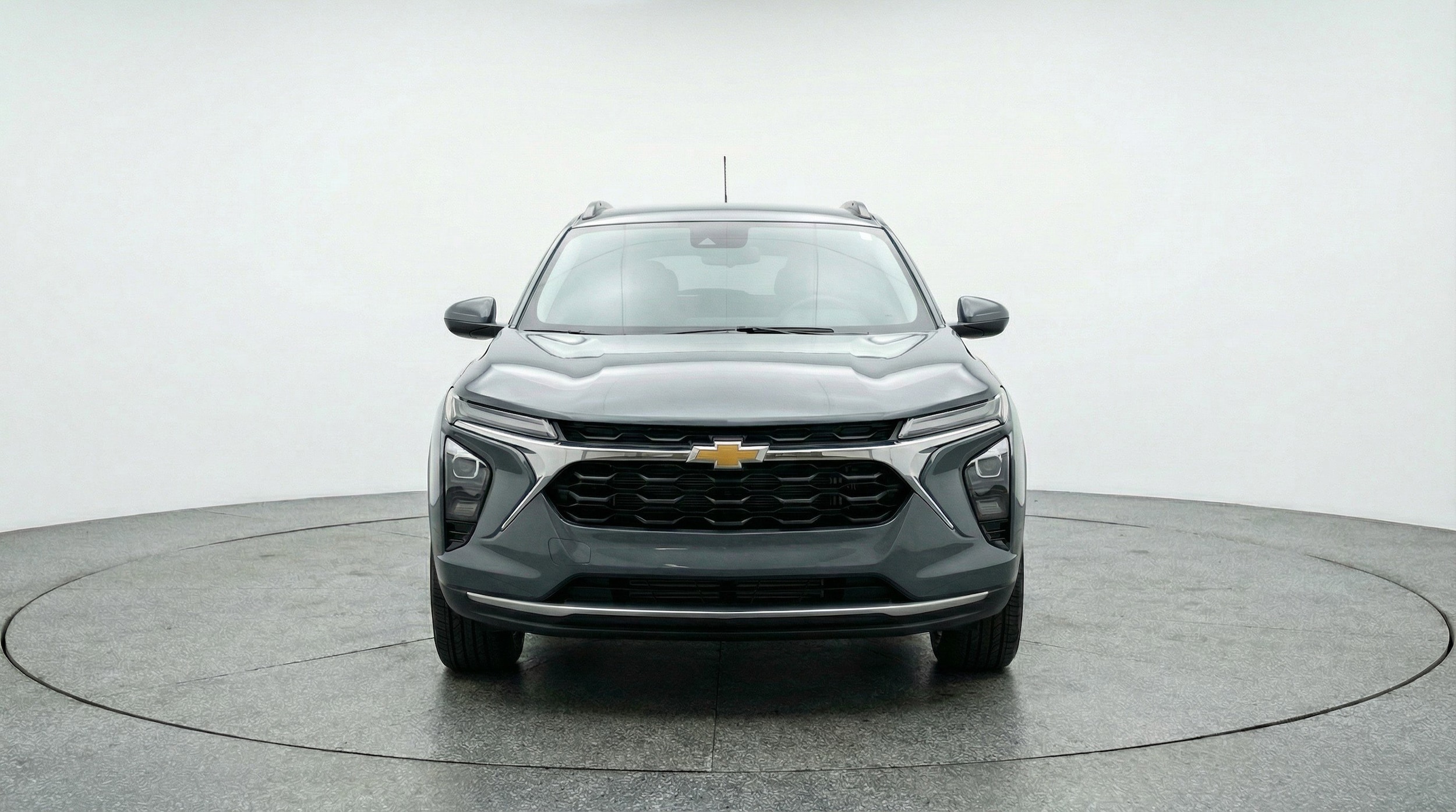 Thumbnail: 2025 Chevrolet Trax - 2