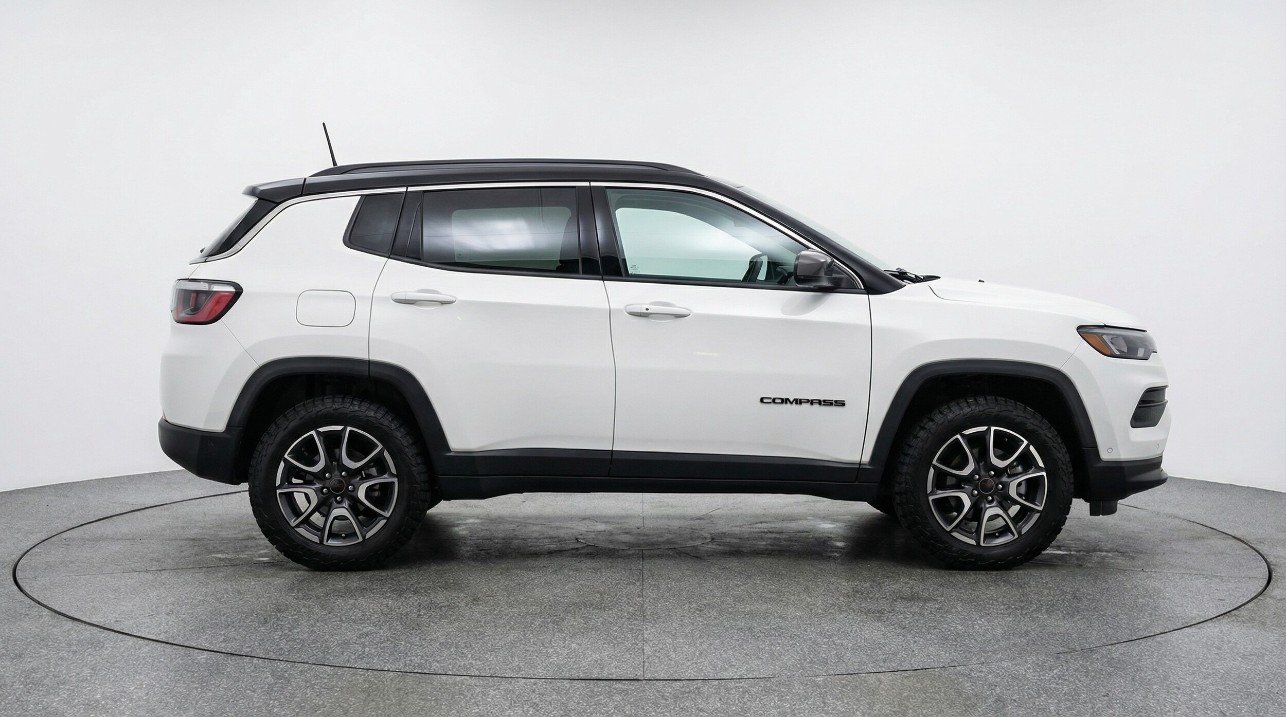 Thumbnail: 2025 Jeep Compass - 8