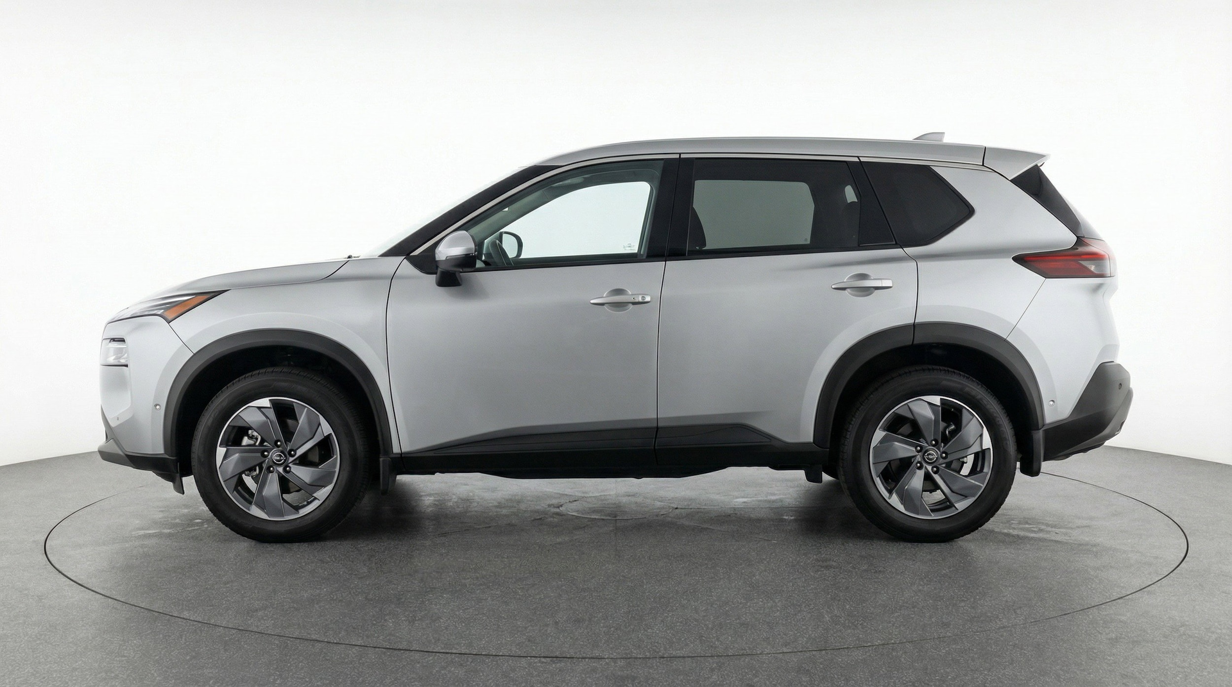 Thumbnail: 2025 Nissan Rogue - 5