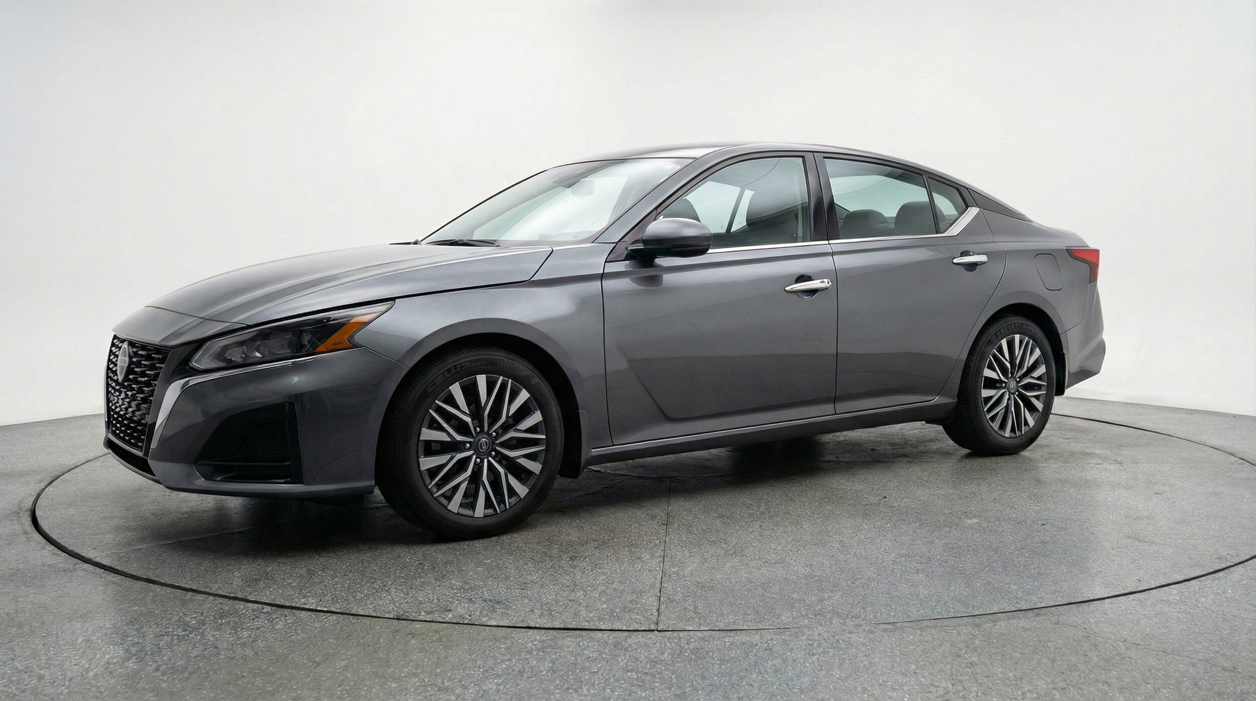 Thumbnail: 2025 Nissan Altima - 3