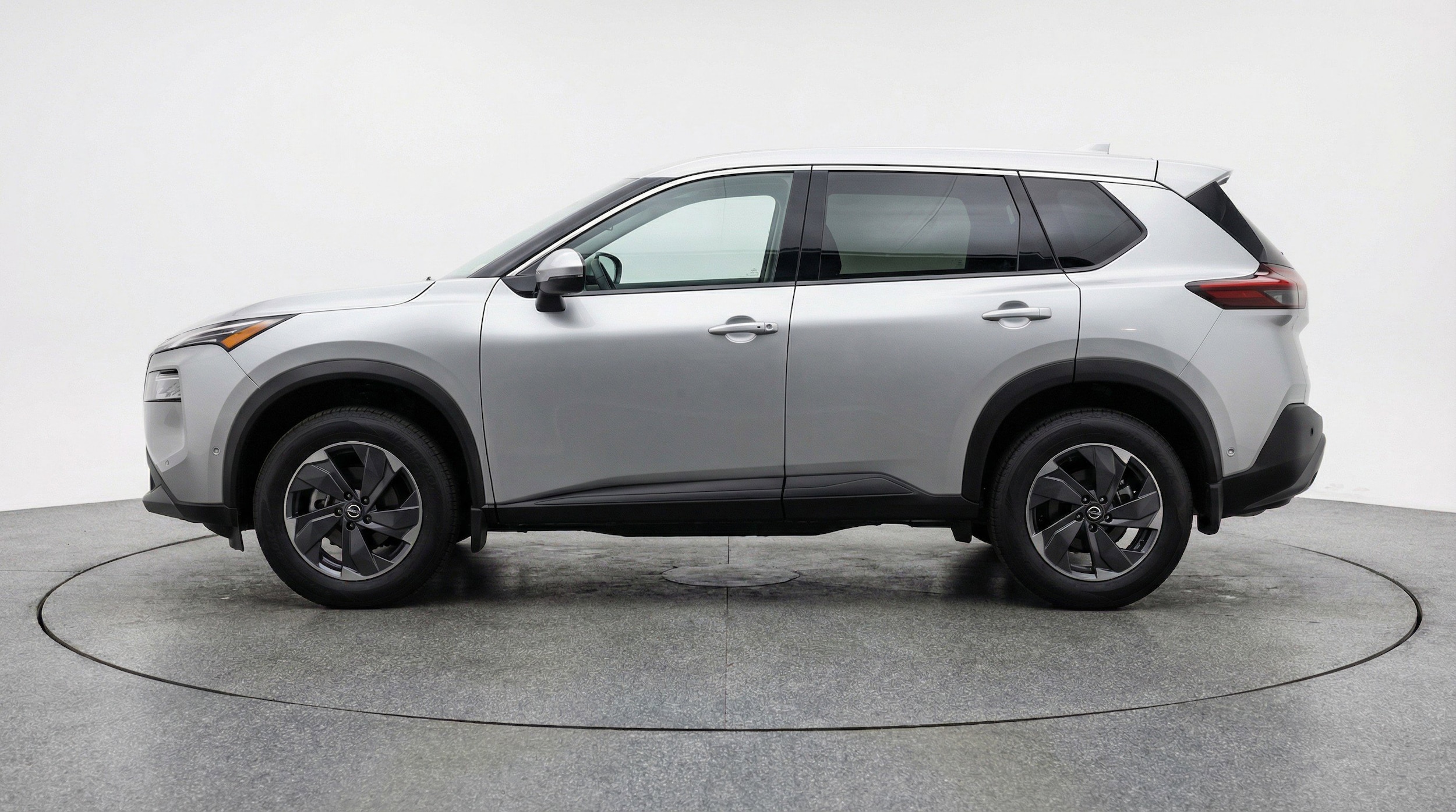 Thumbnail: 2025 Nissan Rogue - 5