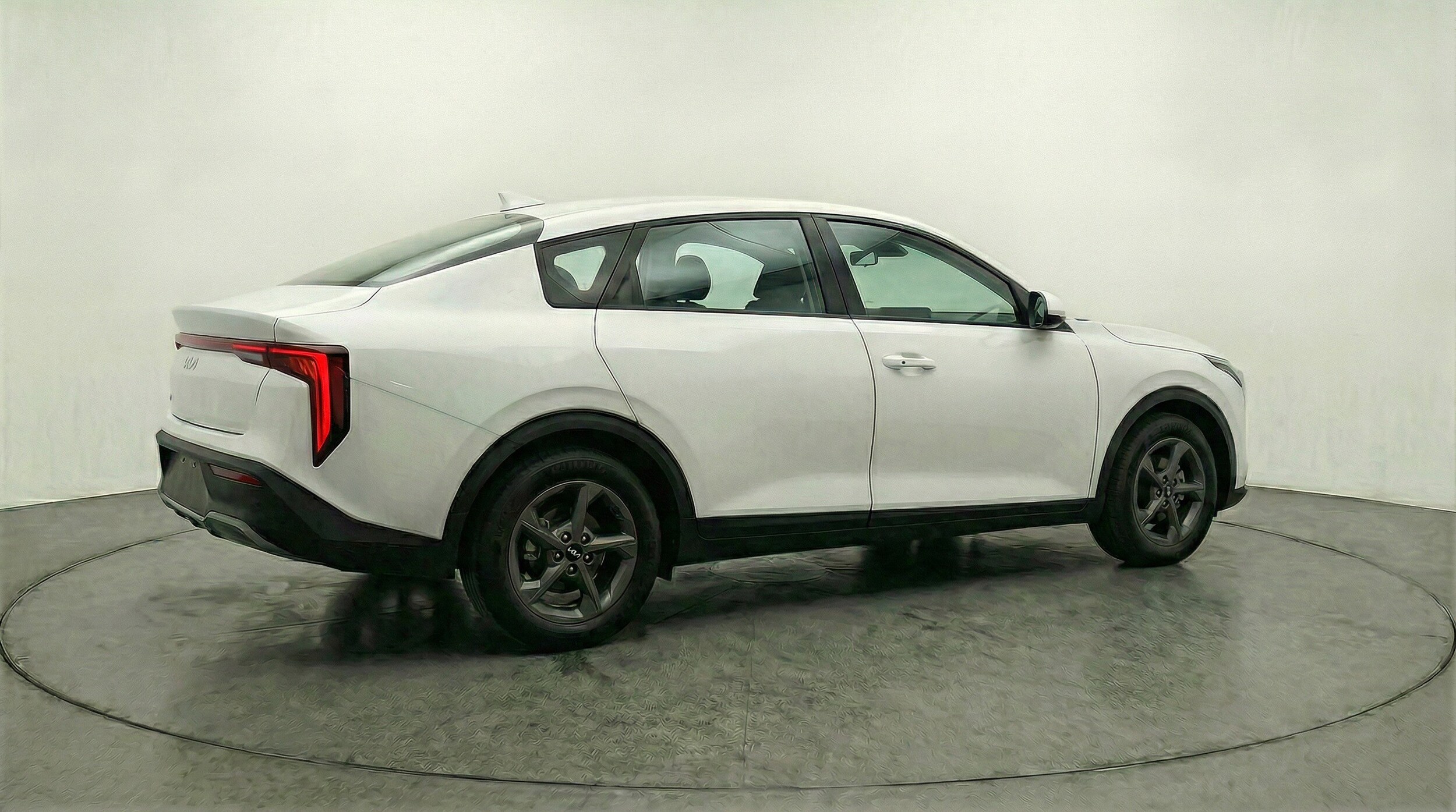 Thumbnail: 2025 Kia K4 - 9