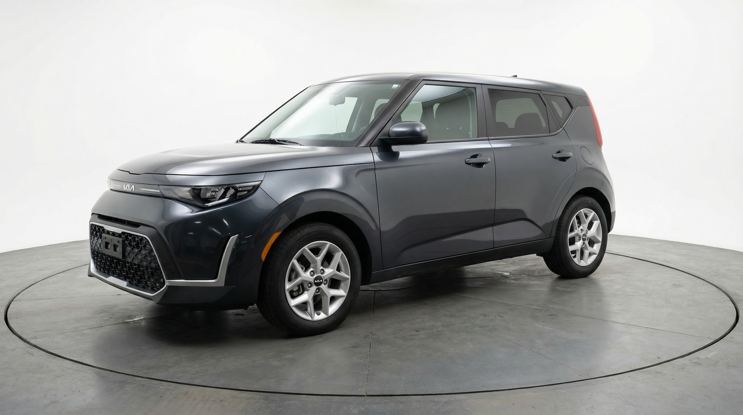 Thumbnail: 2025 Kia Soul - 3