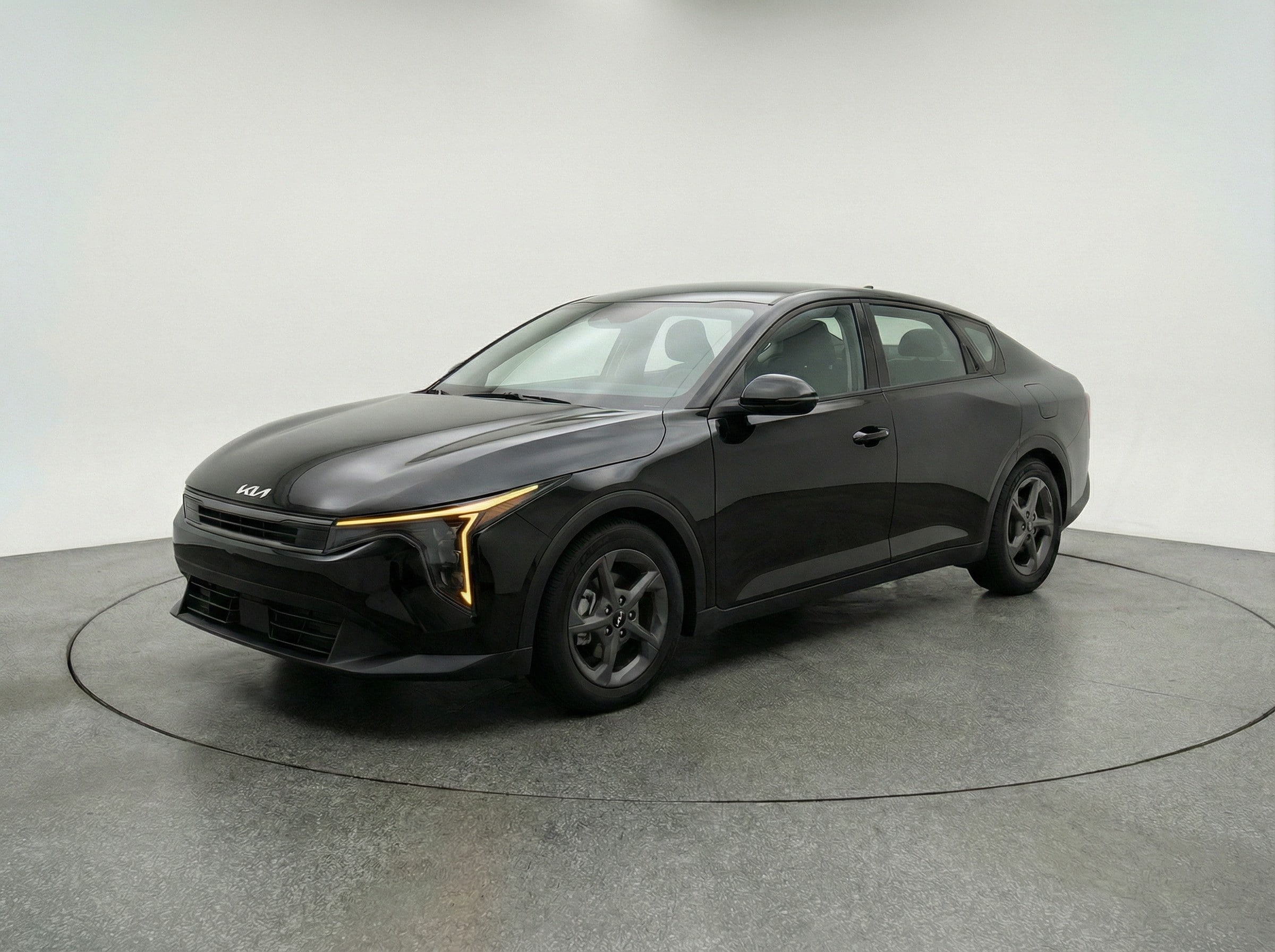 Thumbnail: 2025 Kia K4 - 3