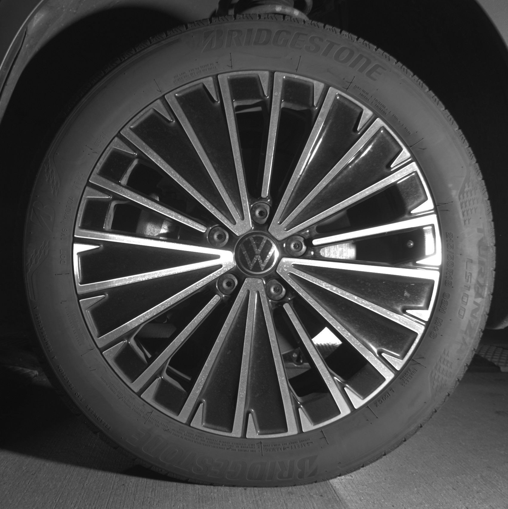 Thumbnail: 2025 Volkswagen Taos - 12