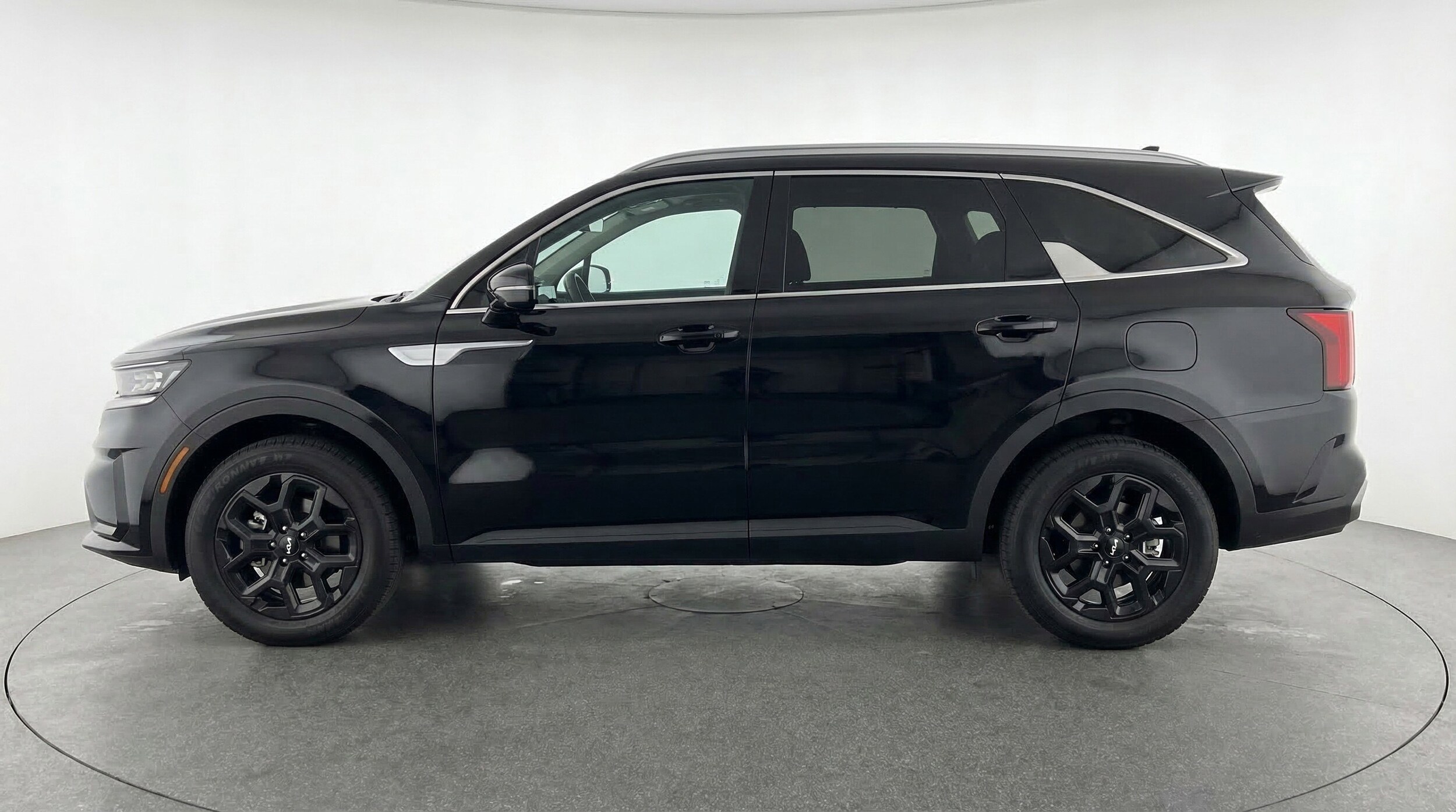 Thumbnail: 2024 Kia Sorento - 5