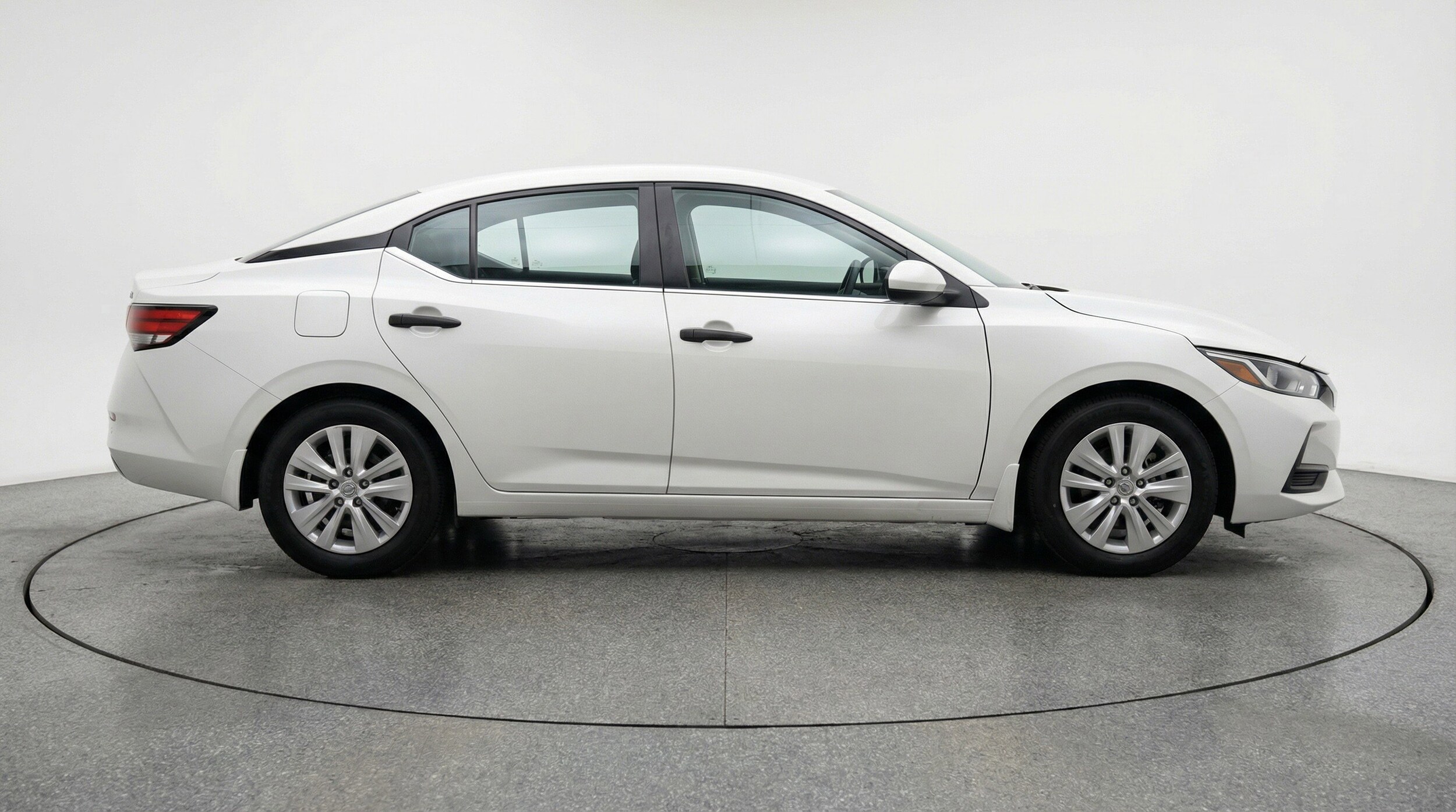 Thumbnail: 2025 Nissan Sentra - 11