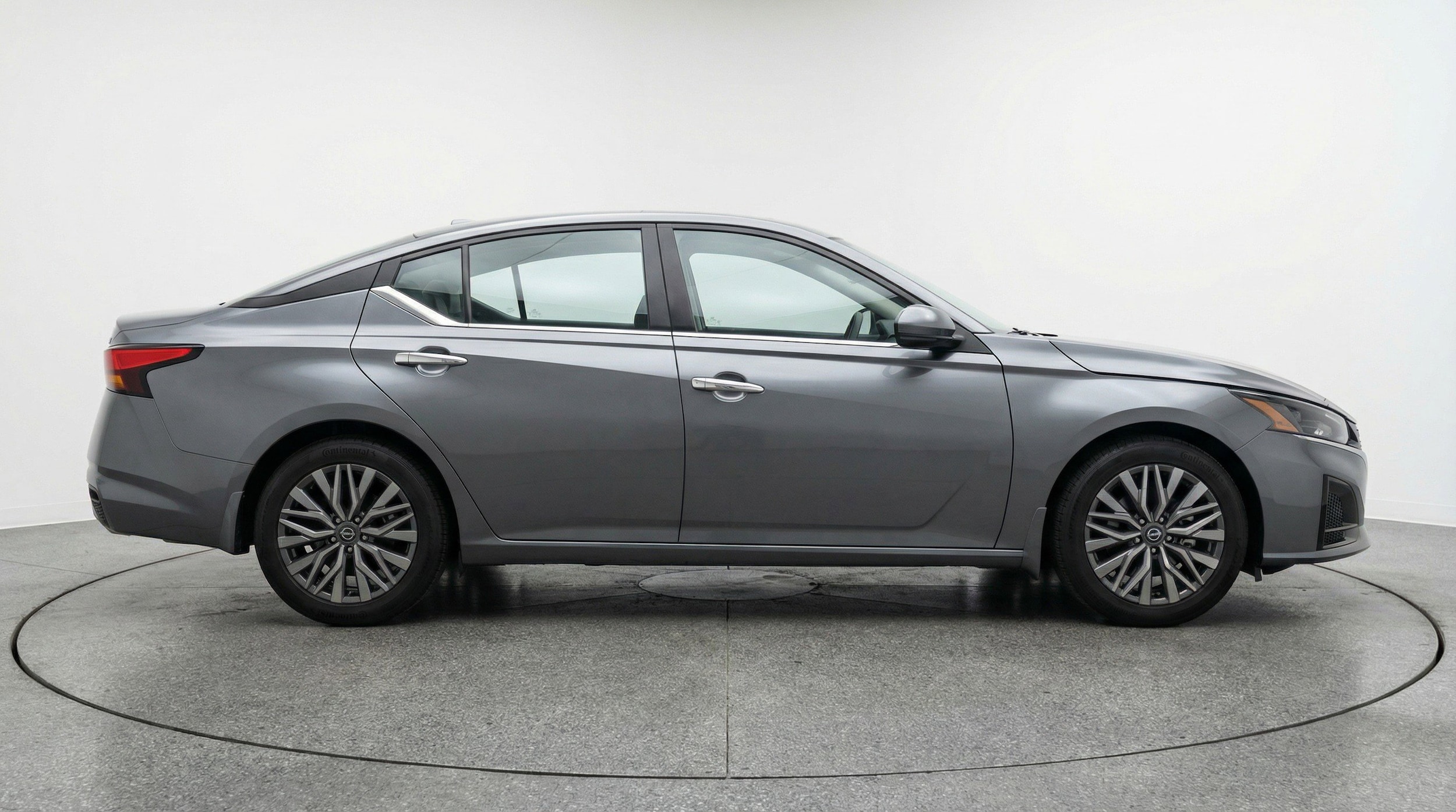 Thumbnail: 2025 Nissan Altima - 11