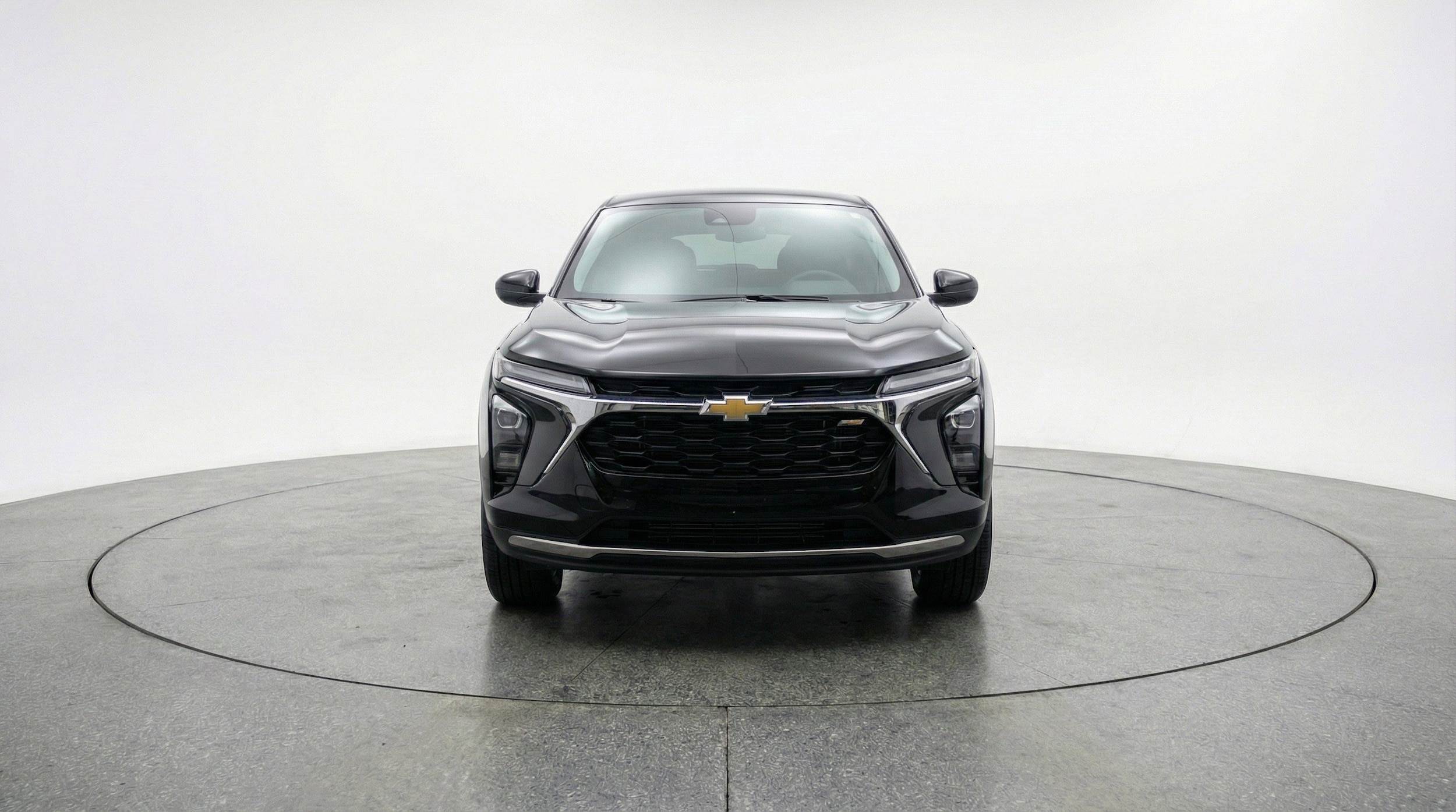 Thumbnail: 2025 Chevrolet Trax - 2