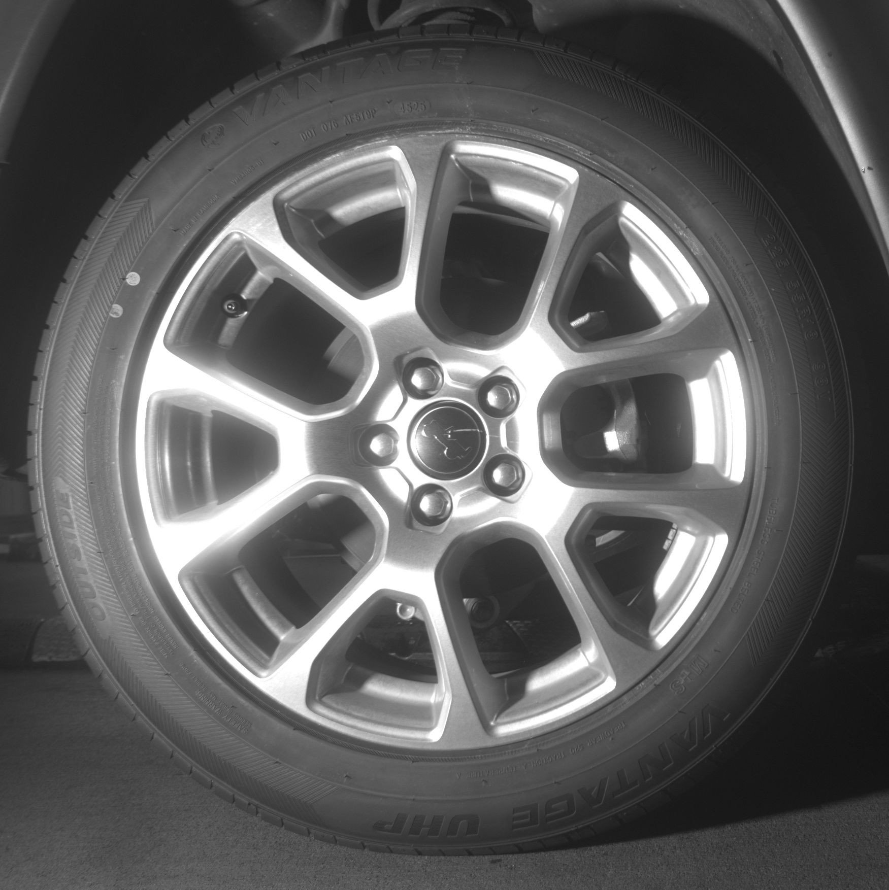 Thumbnail: 2025 Jeep Compass - 15