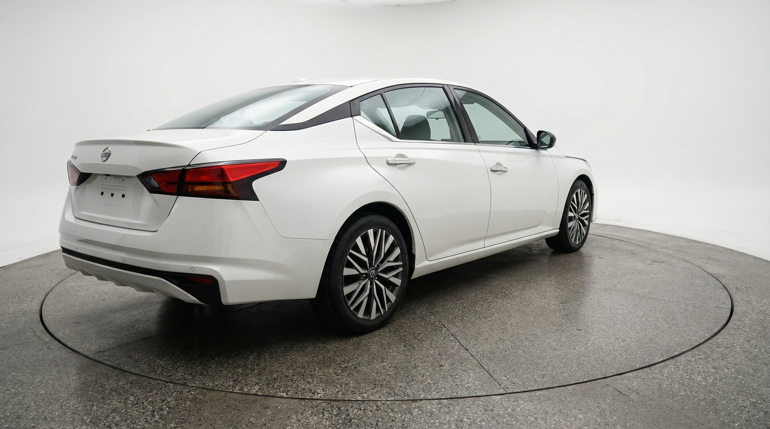 Thumbnail: 2025 Nissan Altima - 7