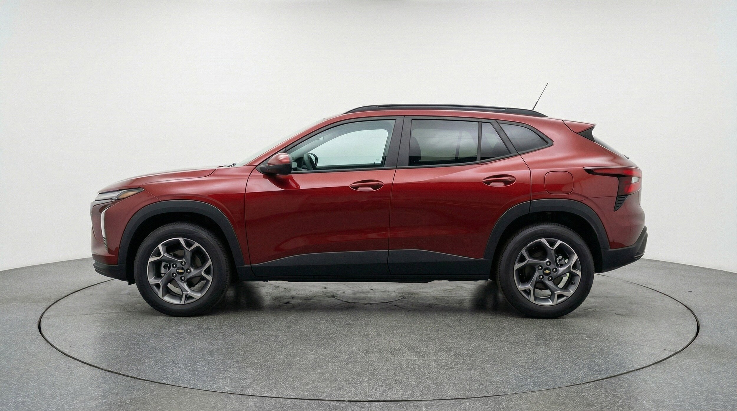 Thumbnail: 2025 Chevrolet Trax - 5