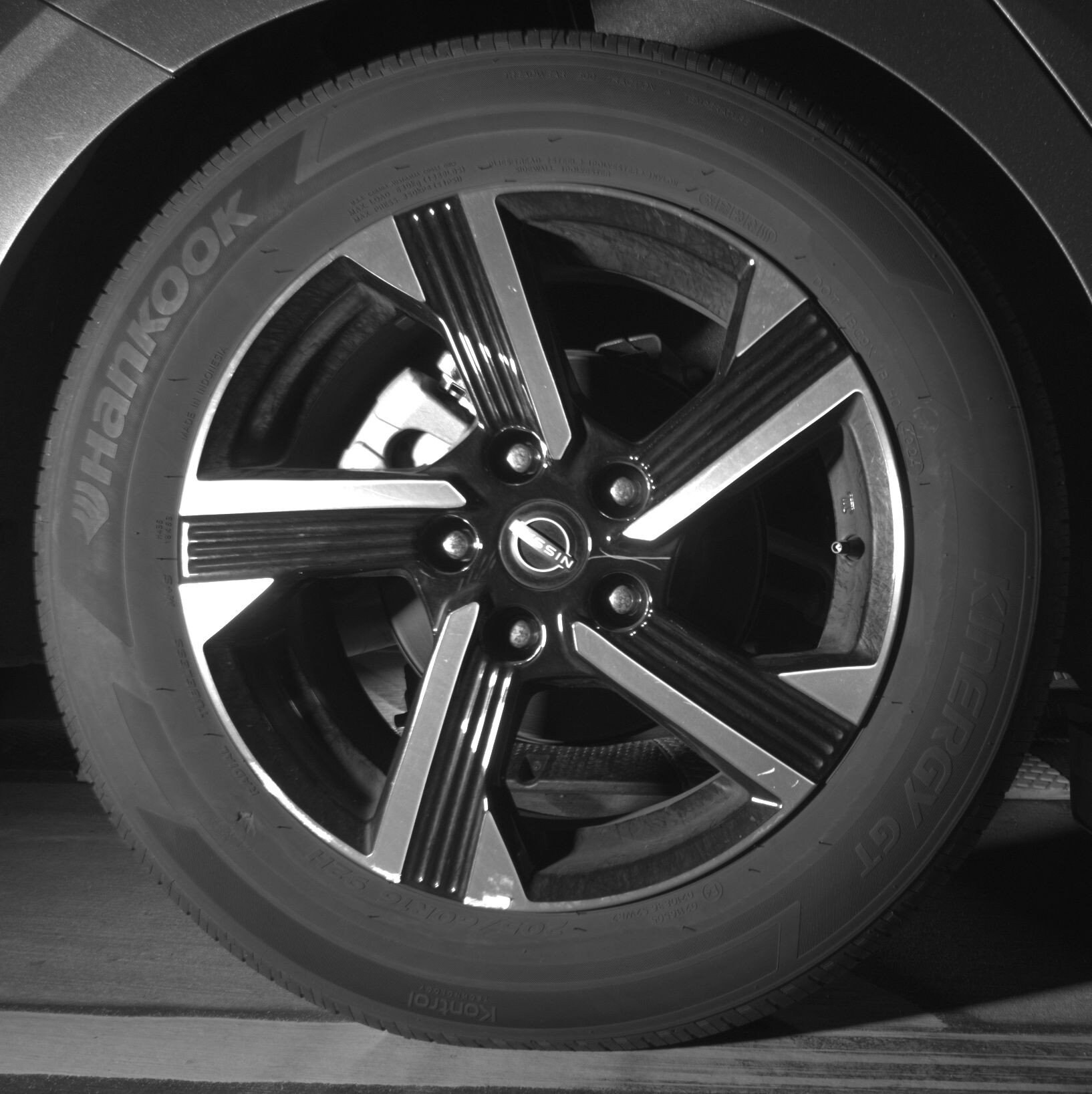 Thumbnail: 2025 Nissan Sentra - 15