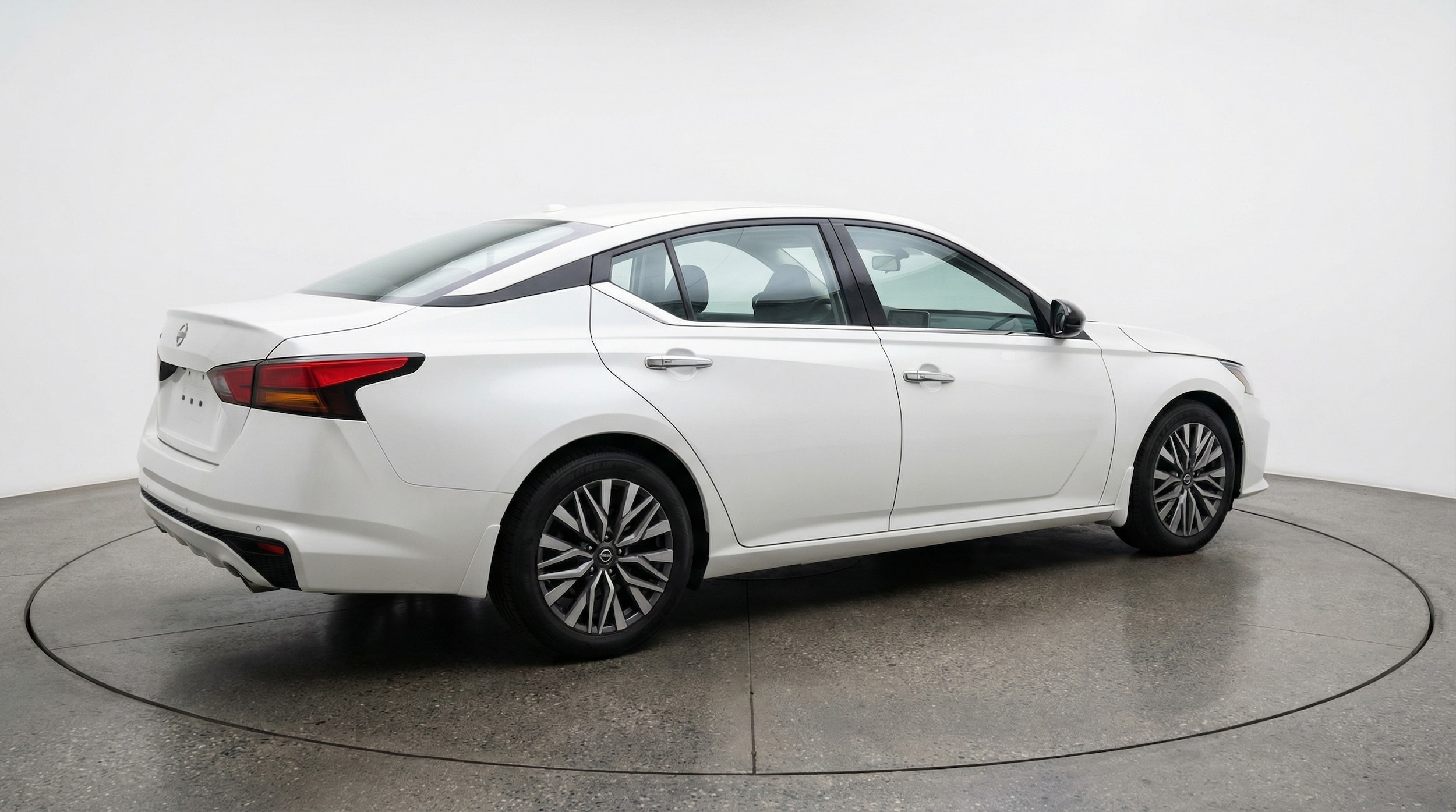 Thumbnail: 2025 Nissan Altima - 7