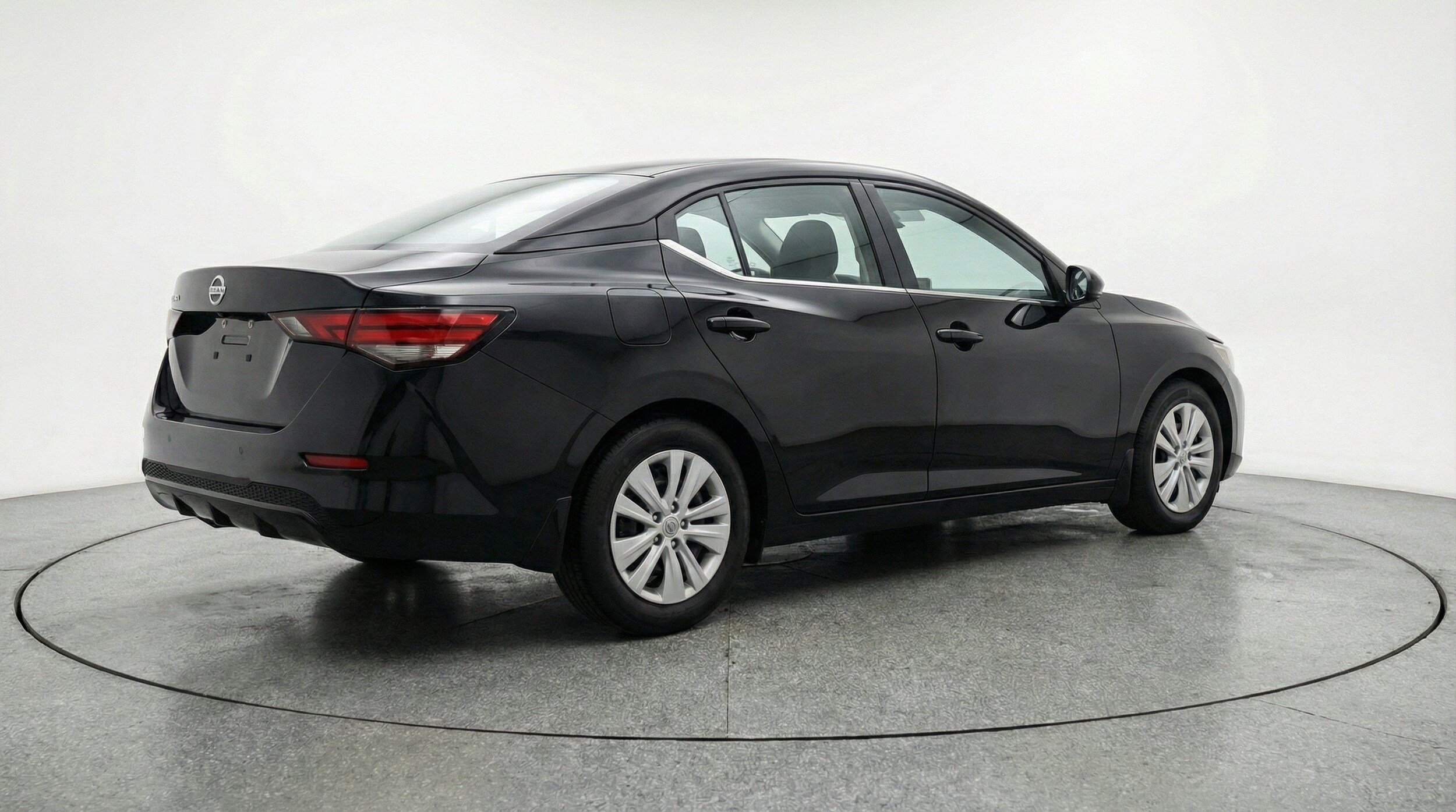 Thumbnail: 2025 Nissan Sentra - 9
