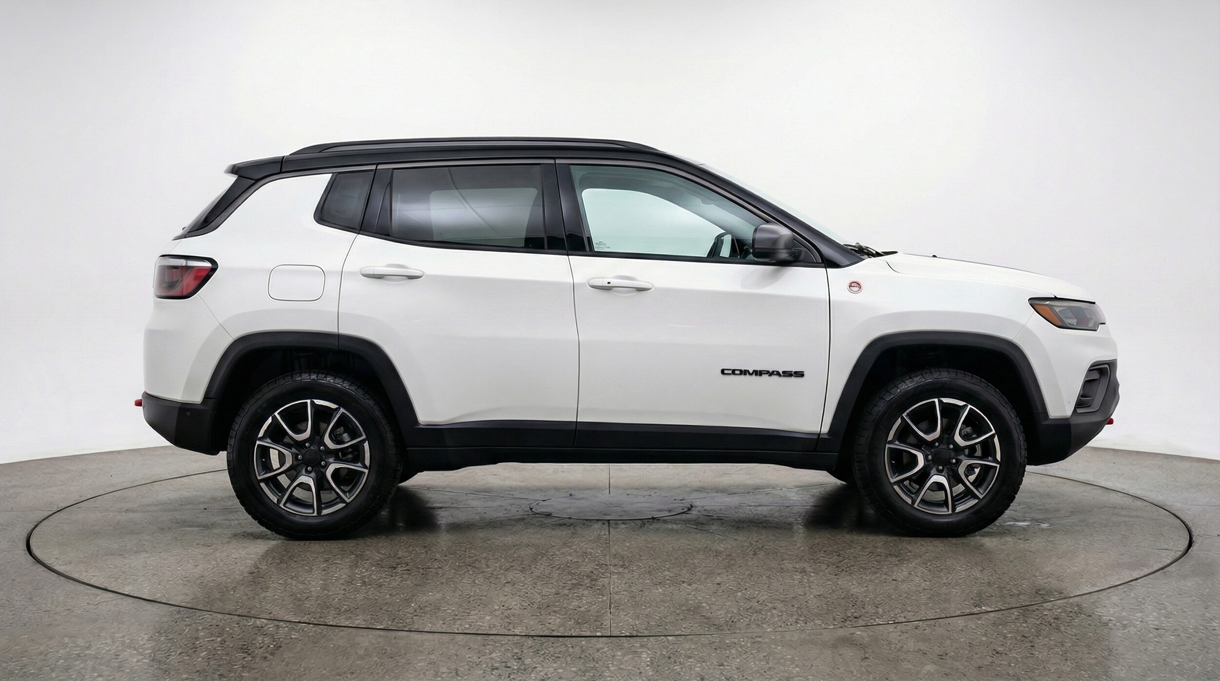 Thumbnail: 2025 Jeep Compass - 8