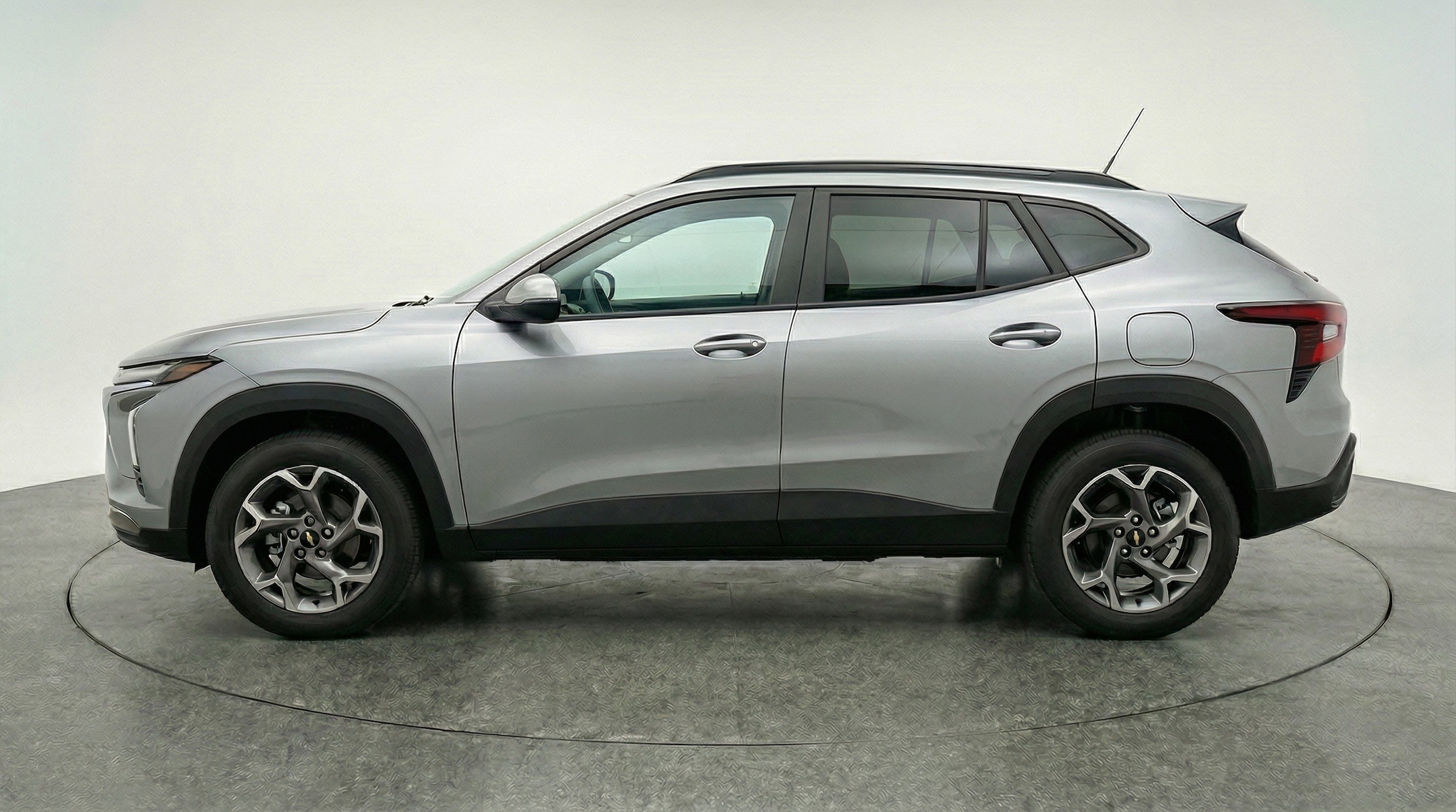 Thumbnail: 2025 Chevrolet Trax - 5