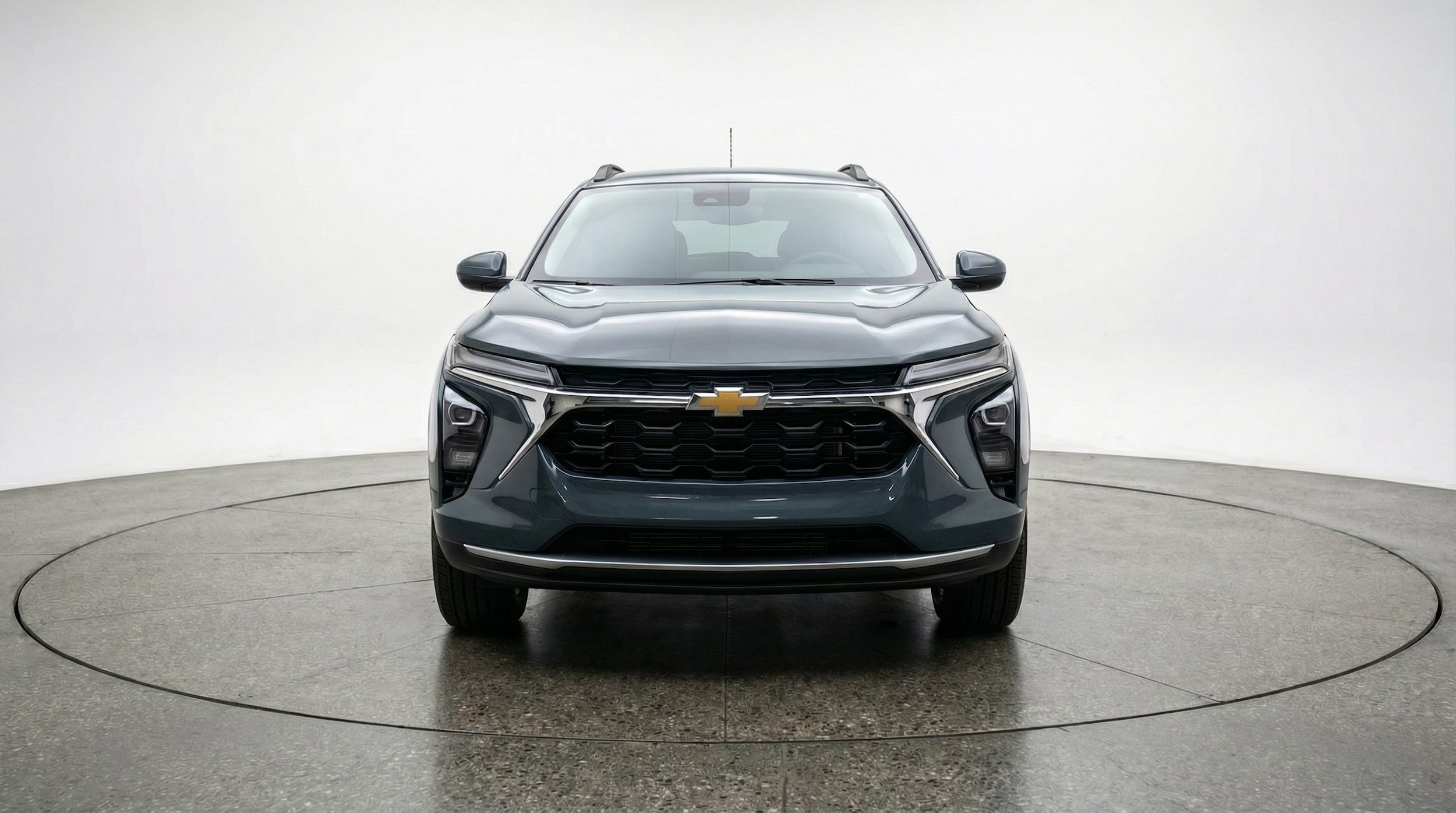 Thumbnail: 2025 Chevrolet Trax - 2
