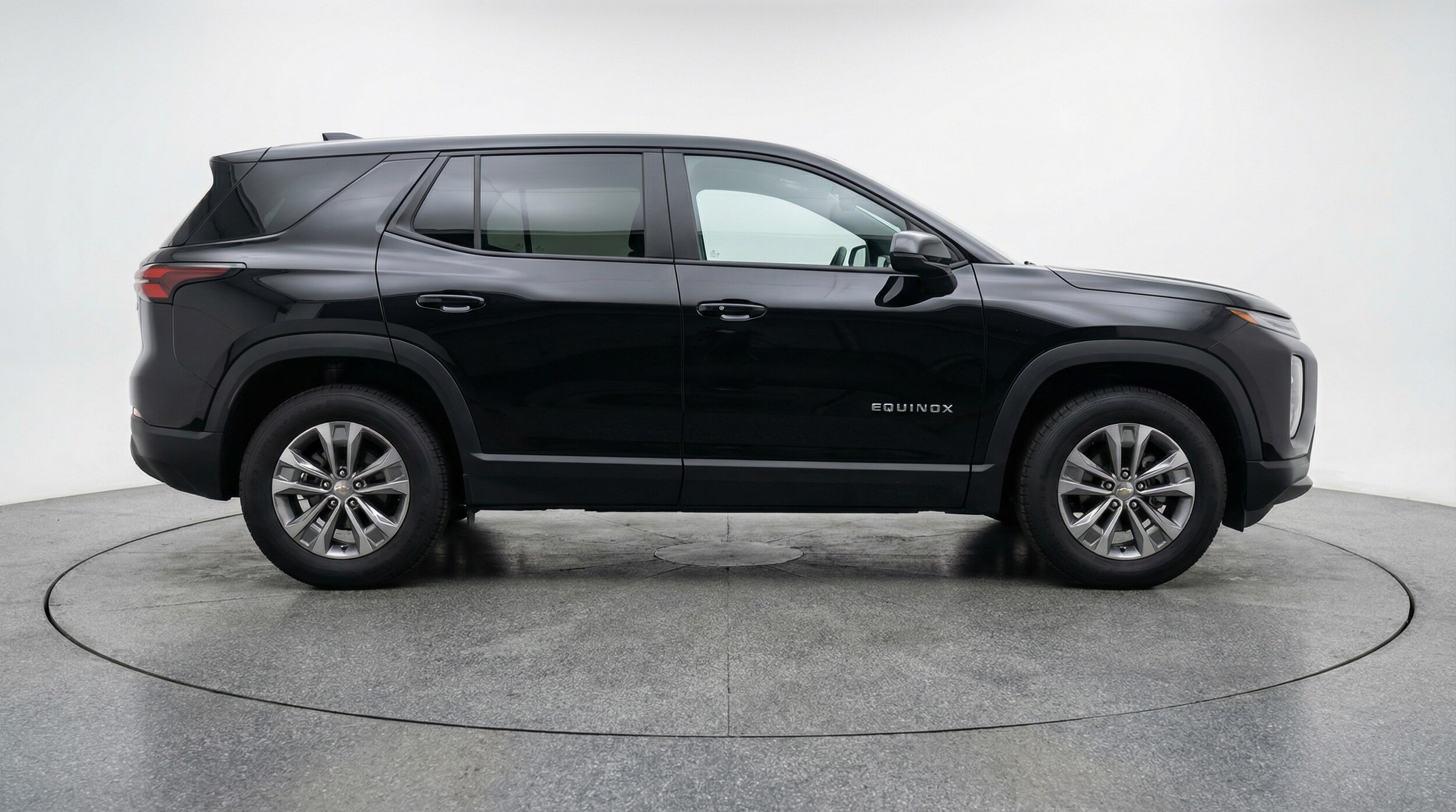 Thumbnail: 2025 Chevrolet Equinox - 8