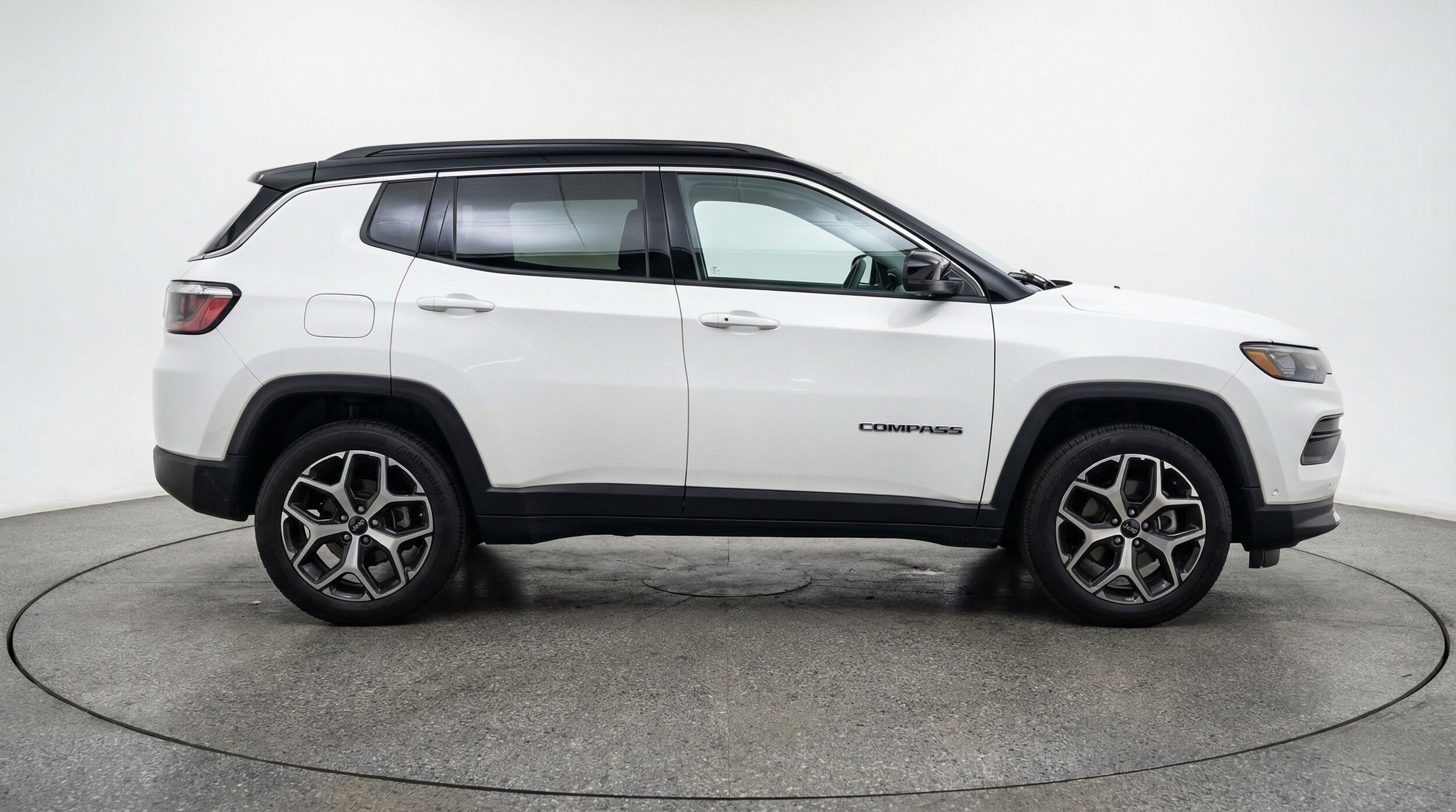Thumbnail: 2025 Jeep Compass - 11