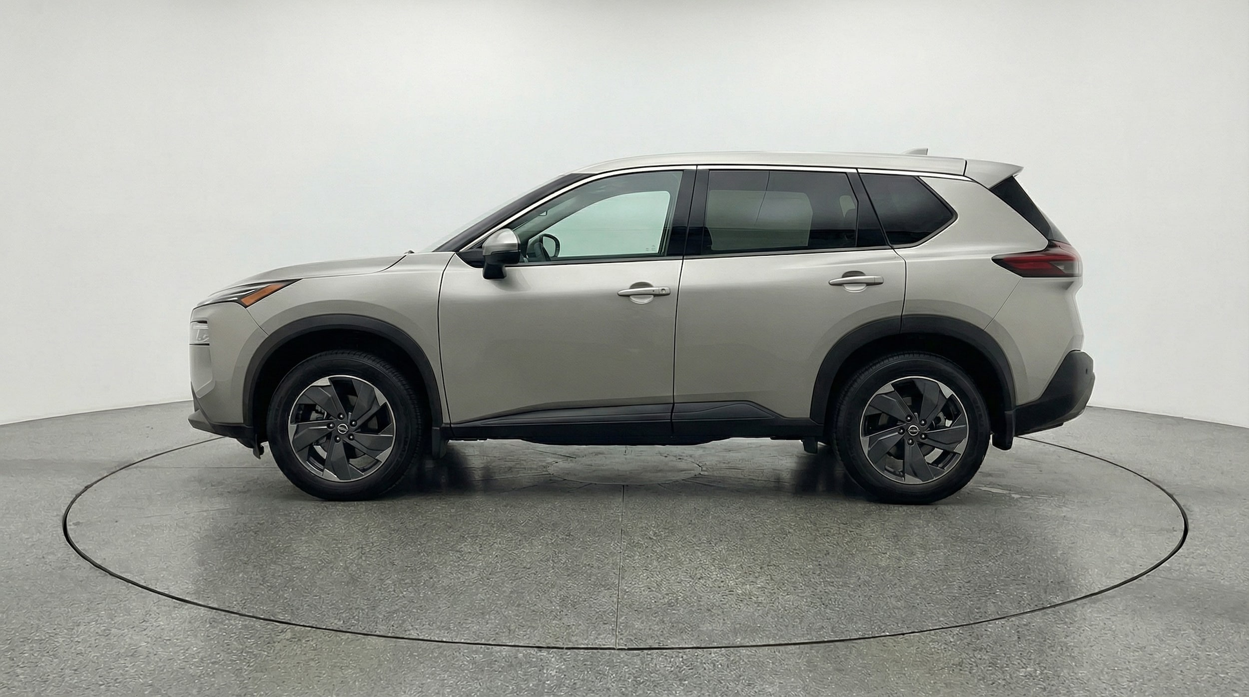 Thumbnail: 2025 Nissan Rogue - 4