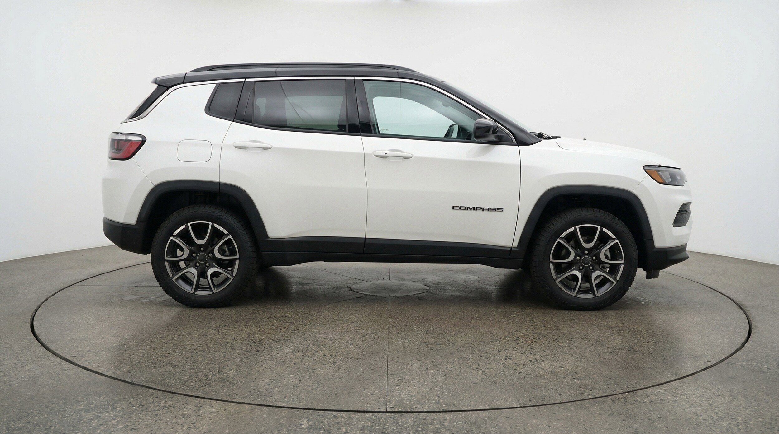 Thumbnail: 2025 Jeep Compass - 11
