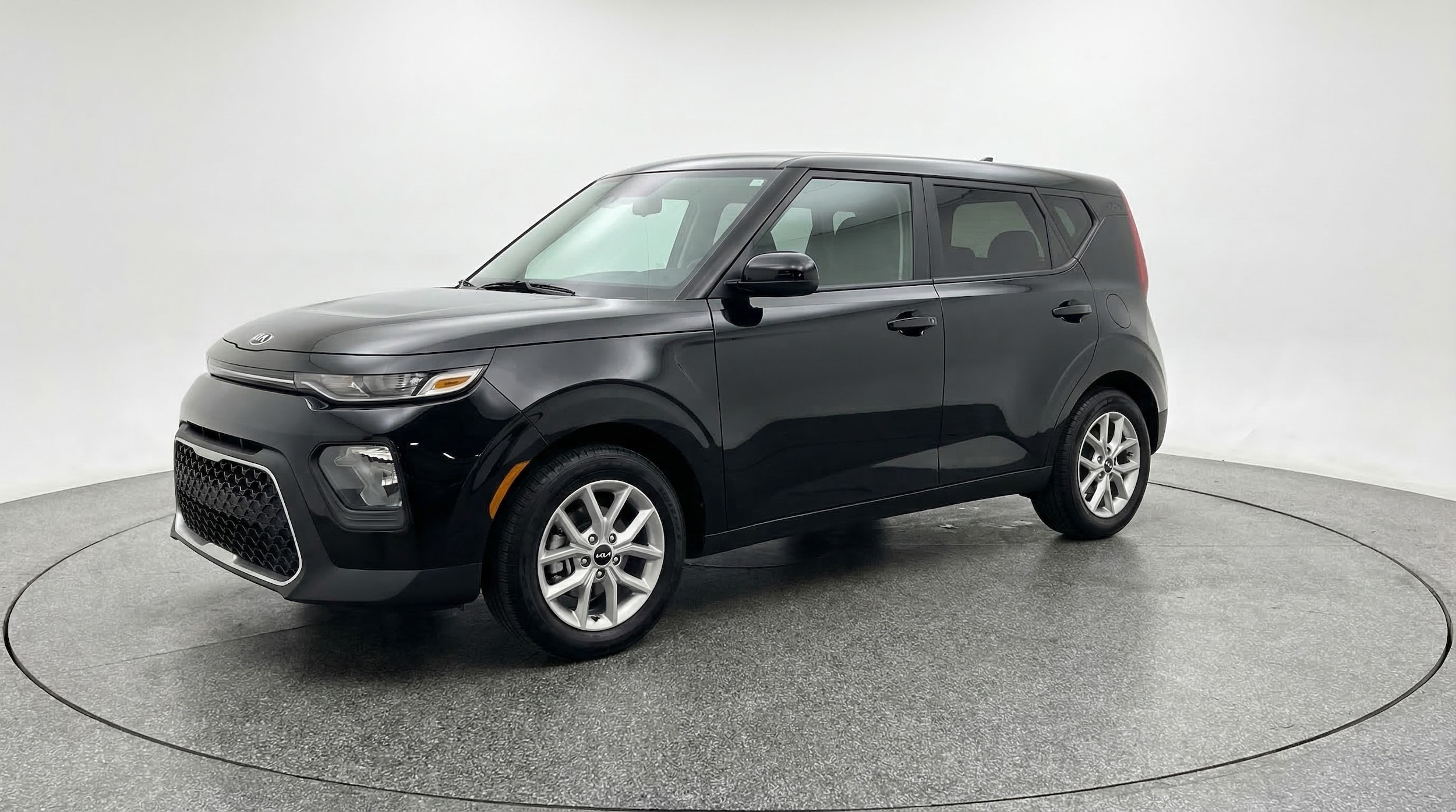 Thumbnail: 2025 Kia Soul - 3