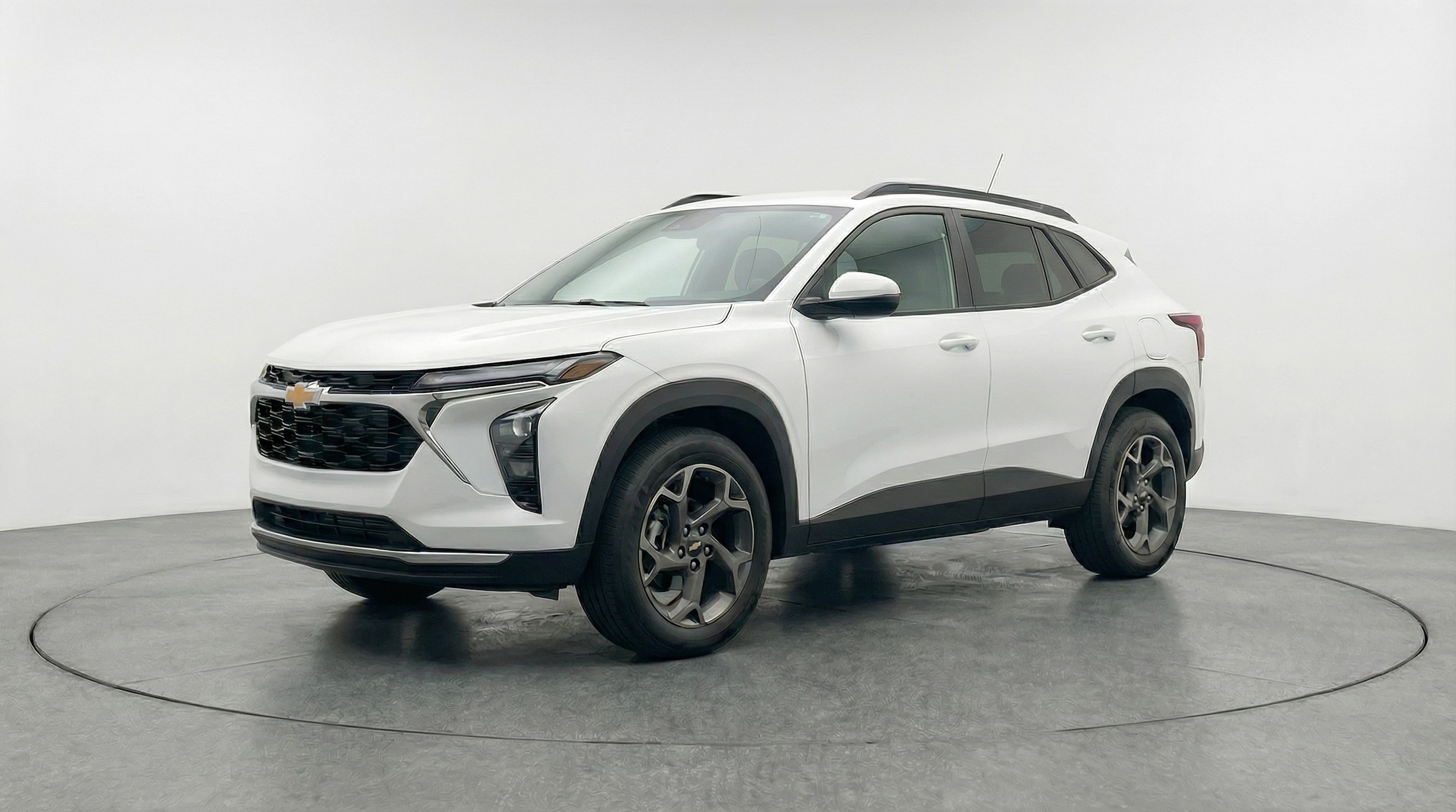 Thumbnail: 2025 Chevrolet Trax - 3