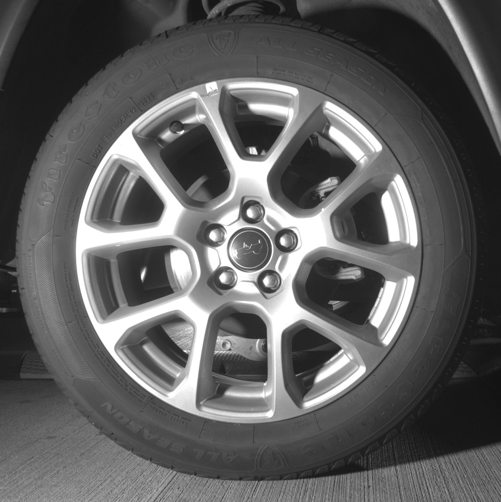 Thumbnail: 2025 Jeep Compass - 15