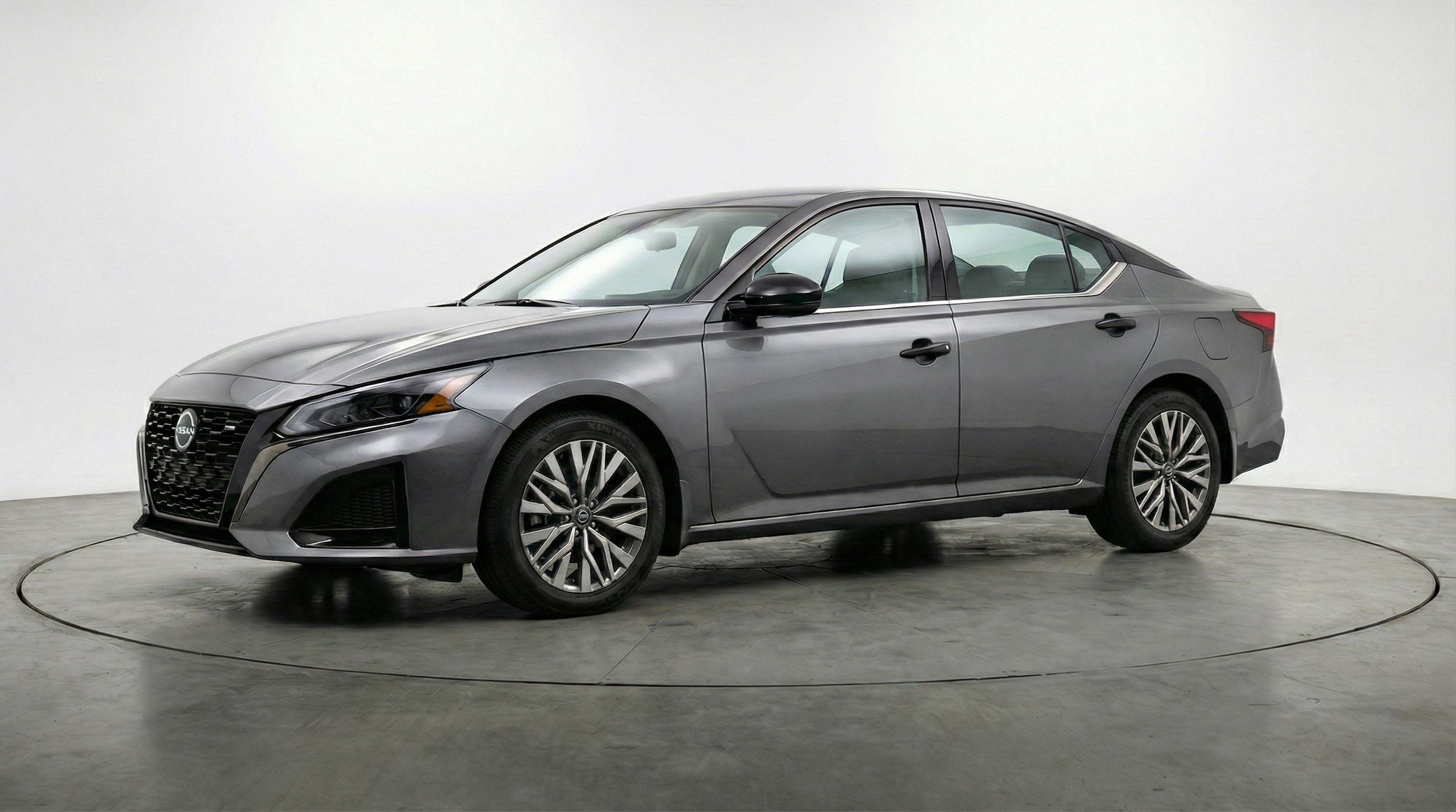 Thumbnail: 2025 Nissan Altima - 3