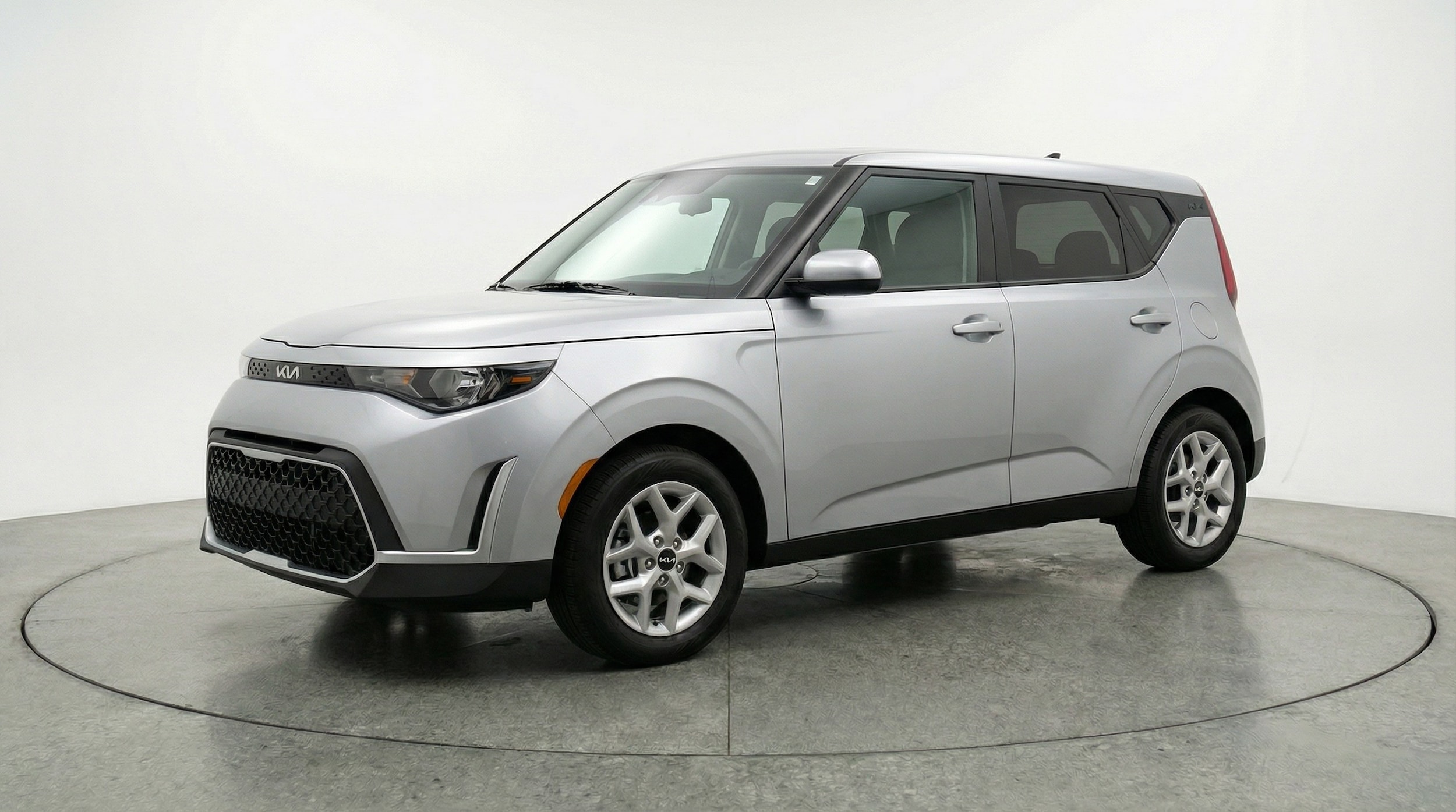 Thumbnail: 2025 Kia Soul - 3