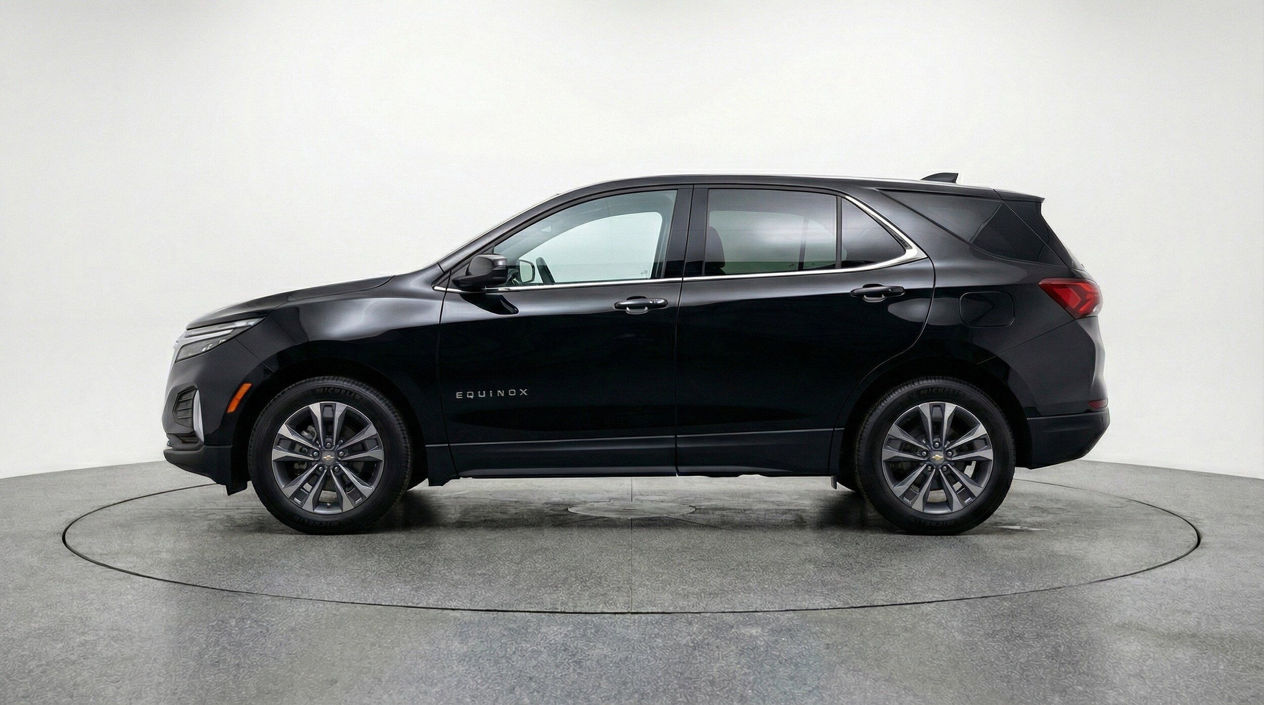 Thumbnail: 2025 Chevrolet Equinox - 5