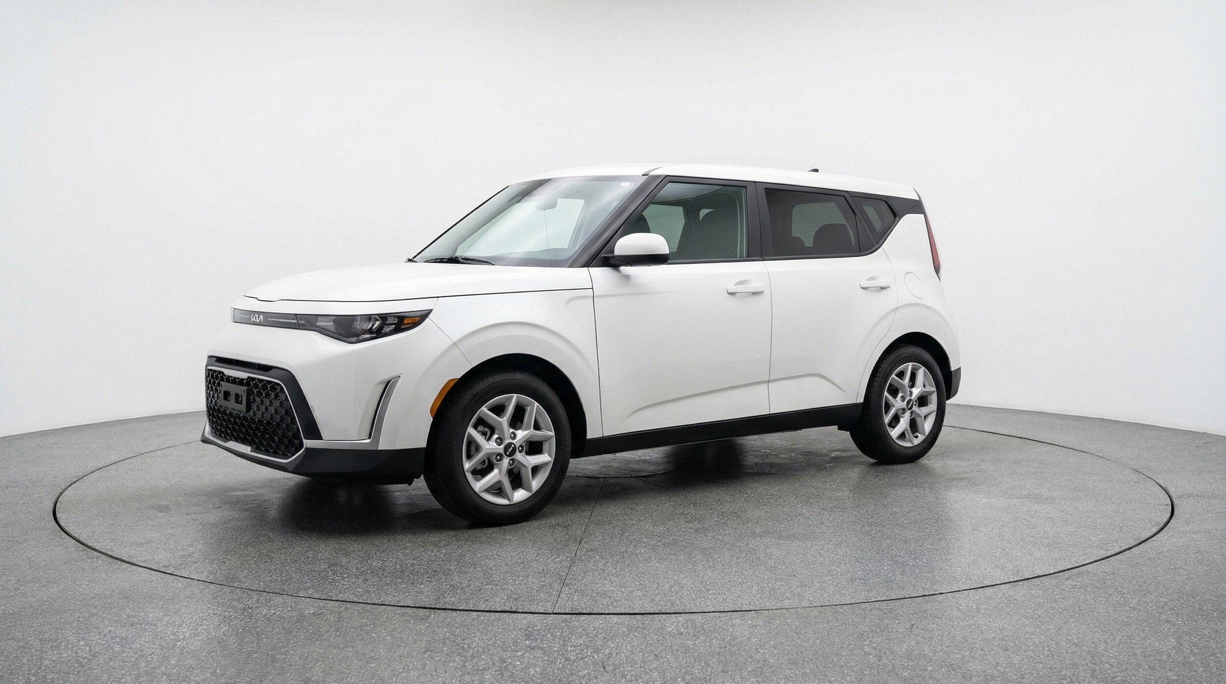 Thumbnail: 2025 Kia Soul - 3