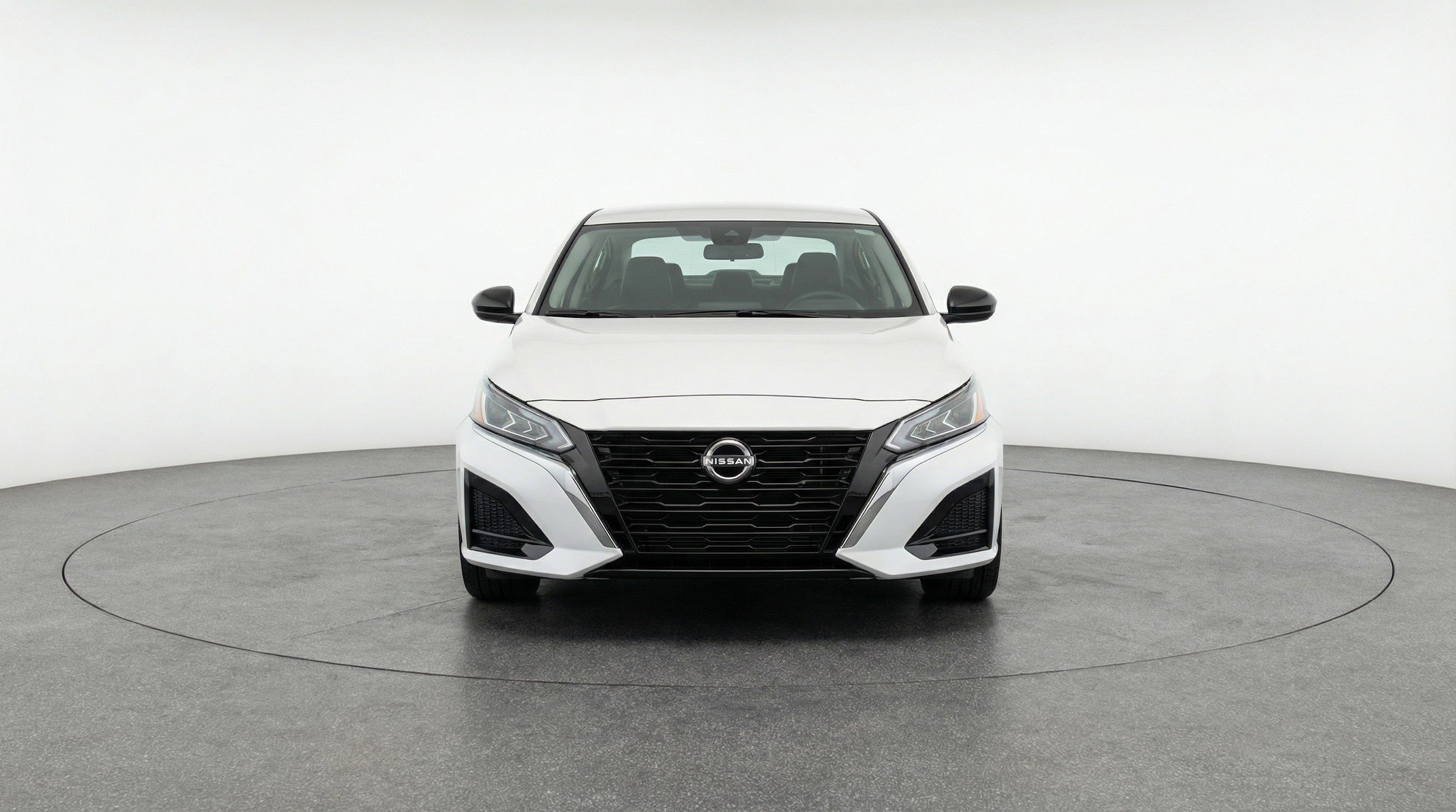 Thumbnail: 2025 Nissan Altima - 2