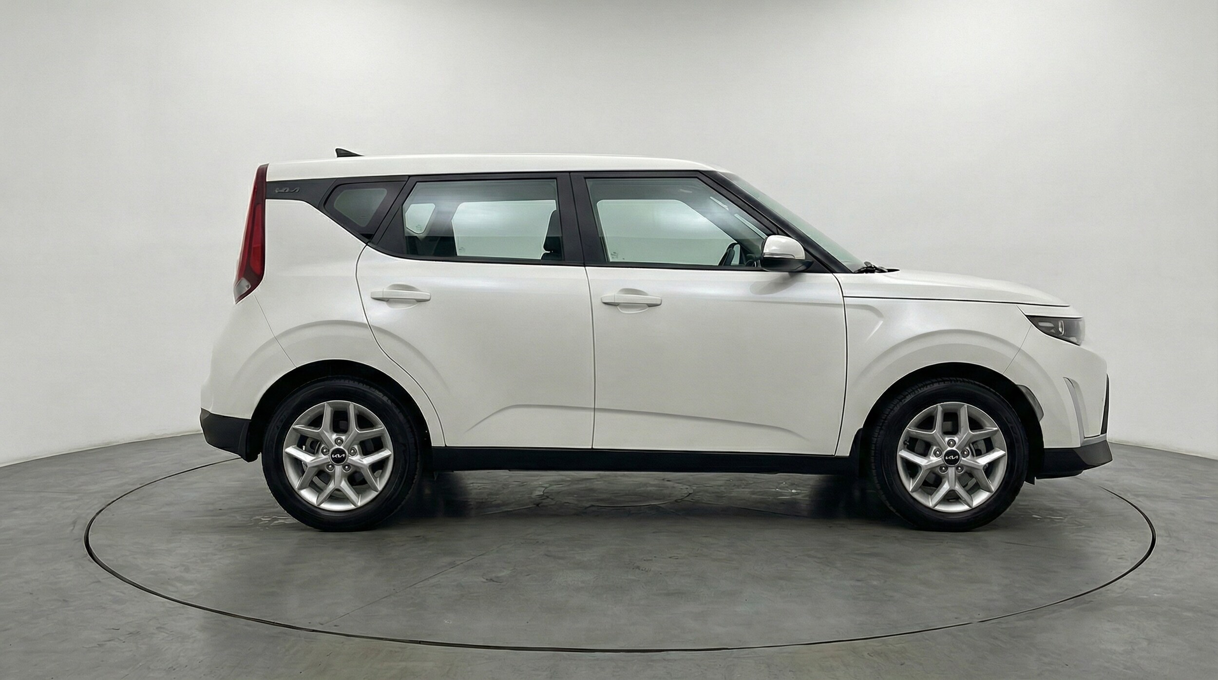 Thumbnail: 2025 Kia Soul - 8