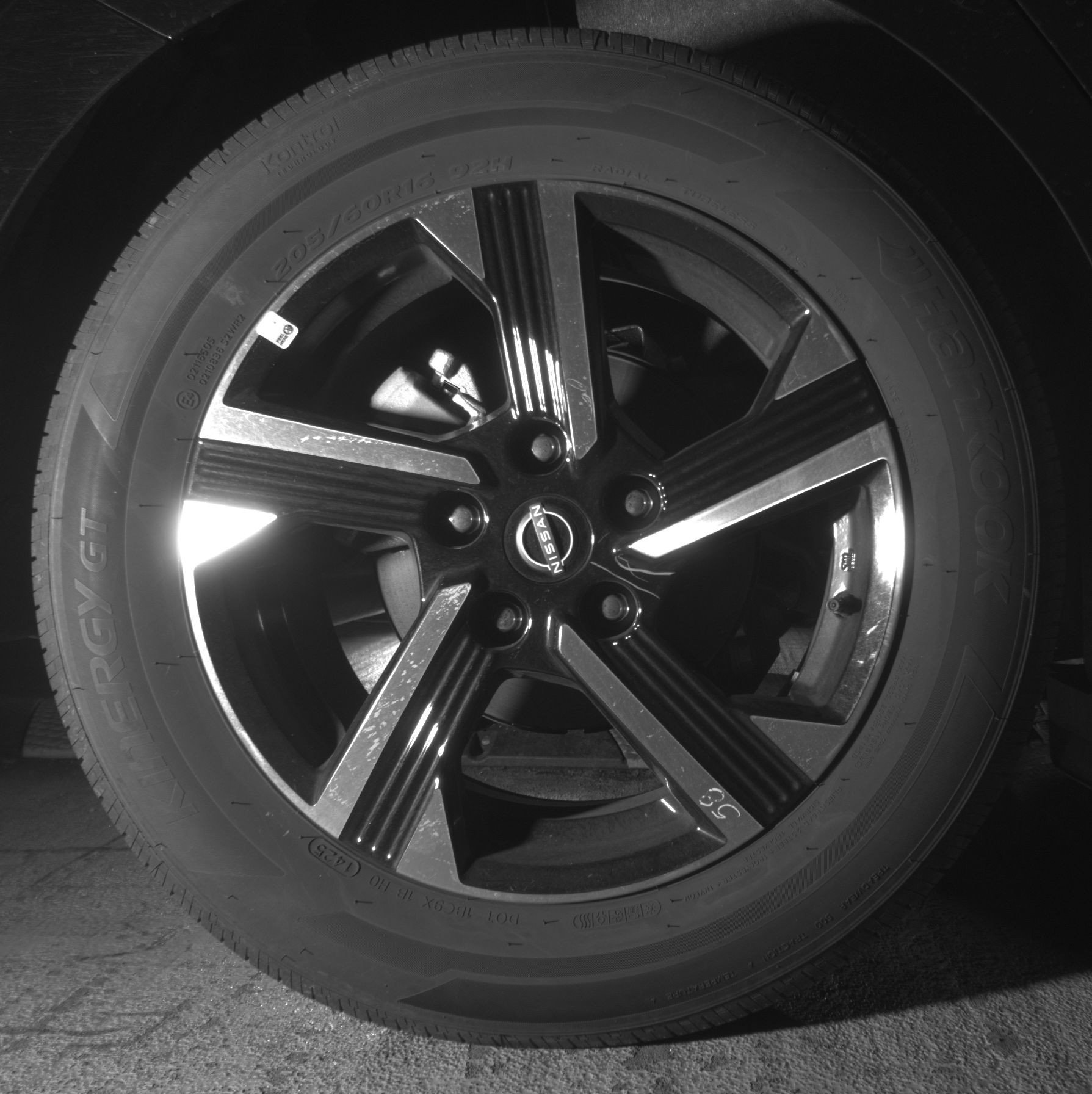 Thumbnail: 2025 Nissan Sentra - 15