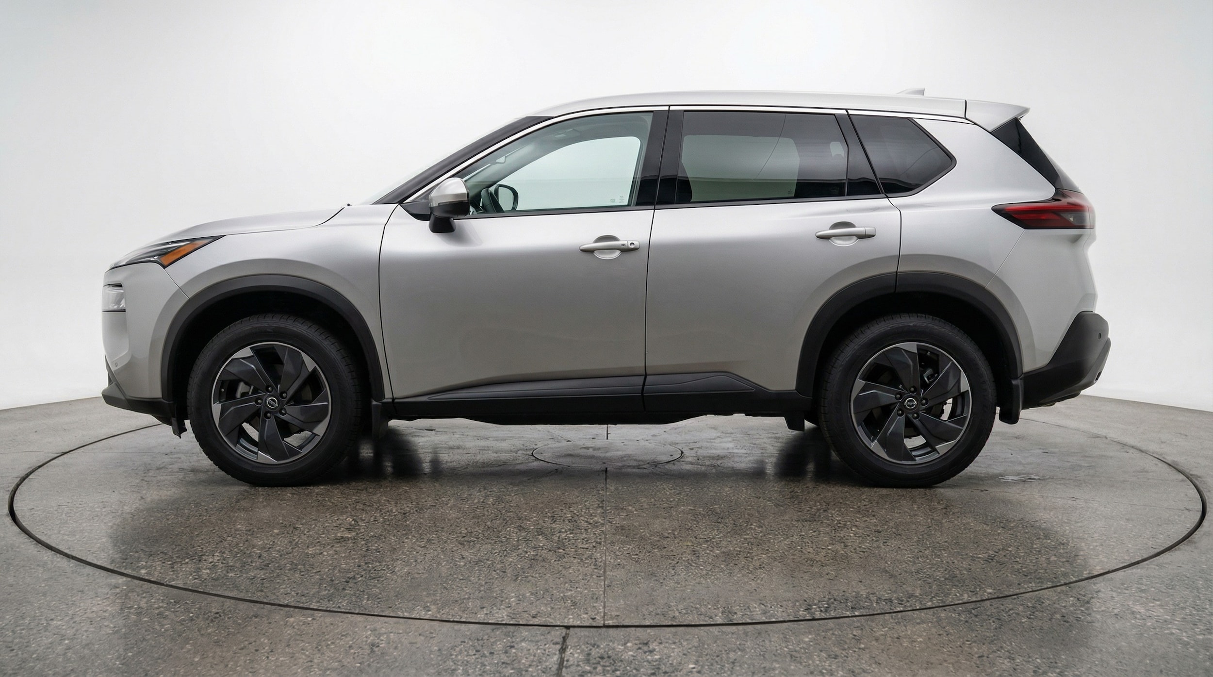 Thumbnail: 2025 Nissan Rogue - 4