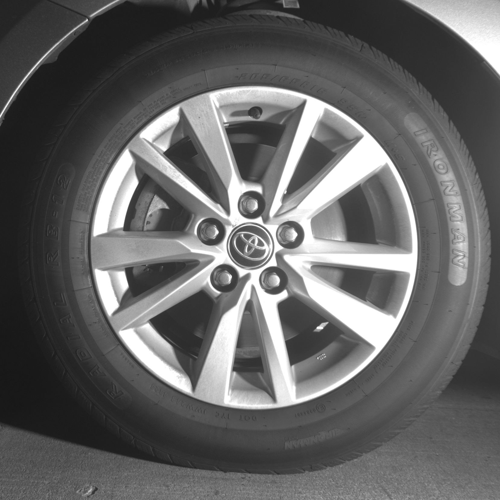 Thumbnail: 2025 Toyota Camry - 12