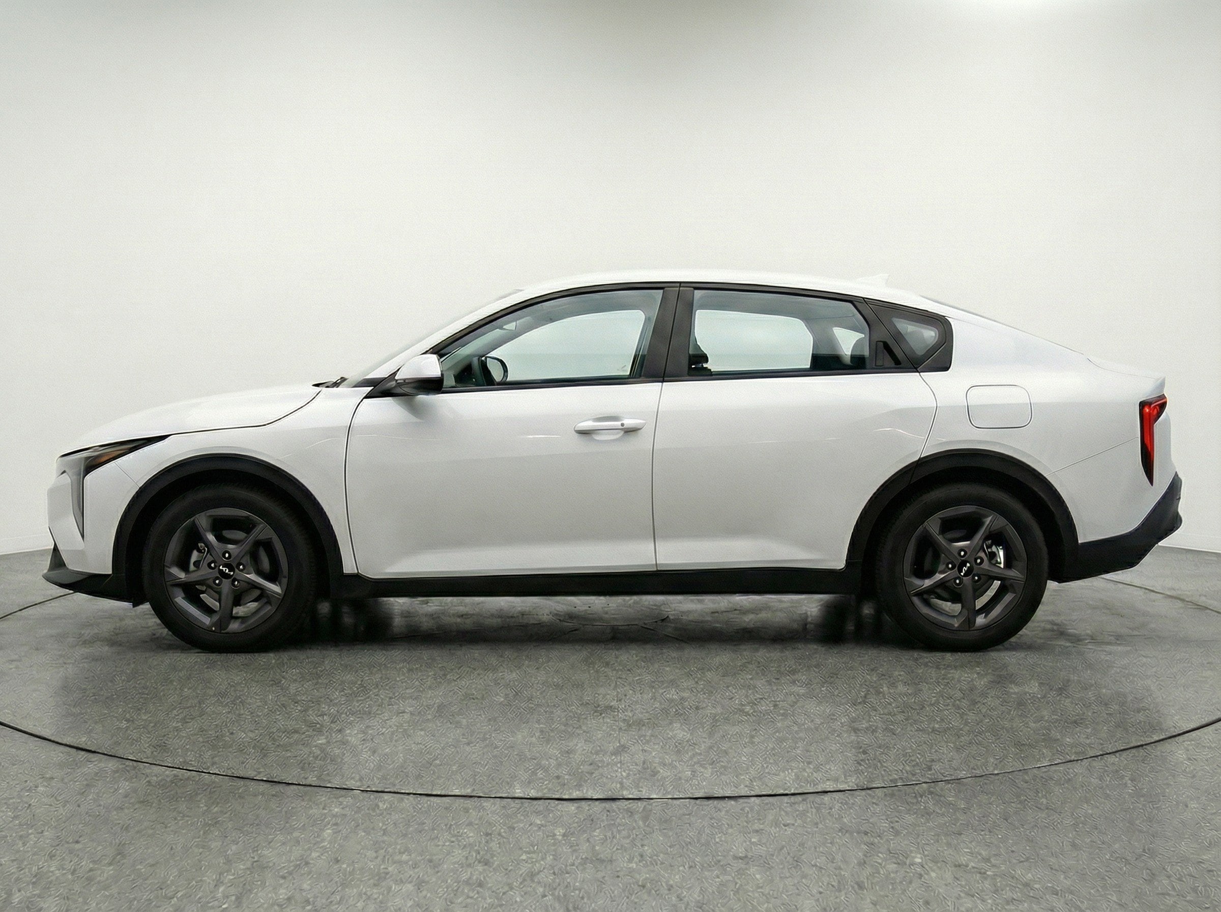 Thumbnail: 2025 Kia K4 - 5