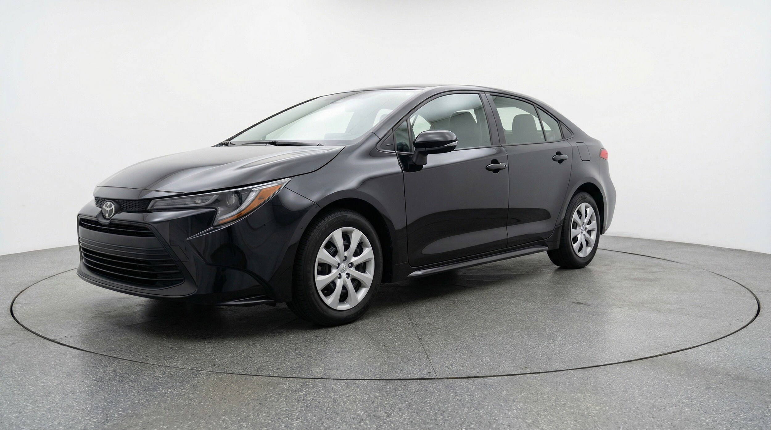 Thumbnail: 2025 Toyota Corolla - 3