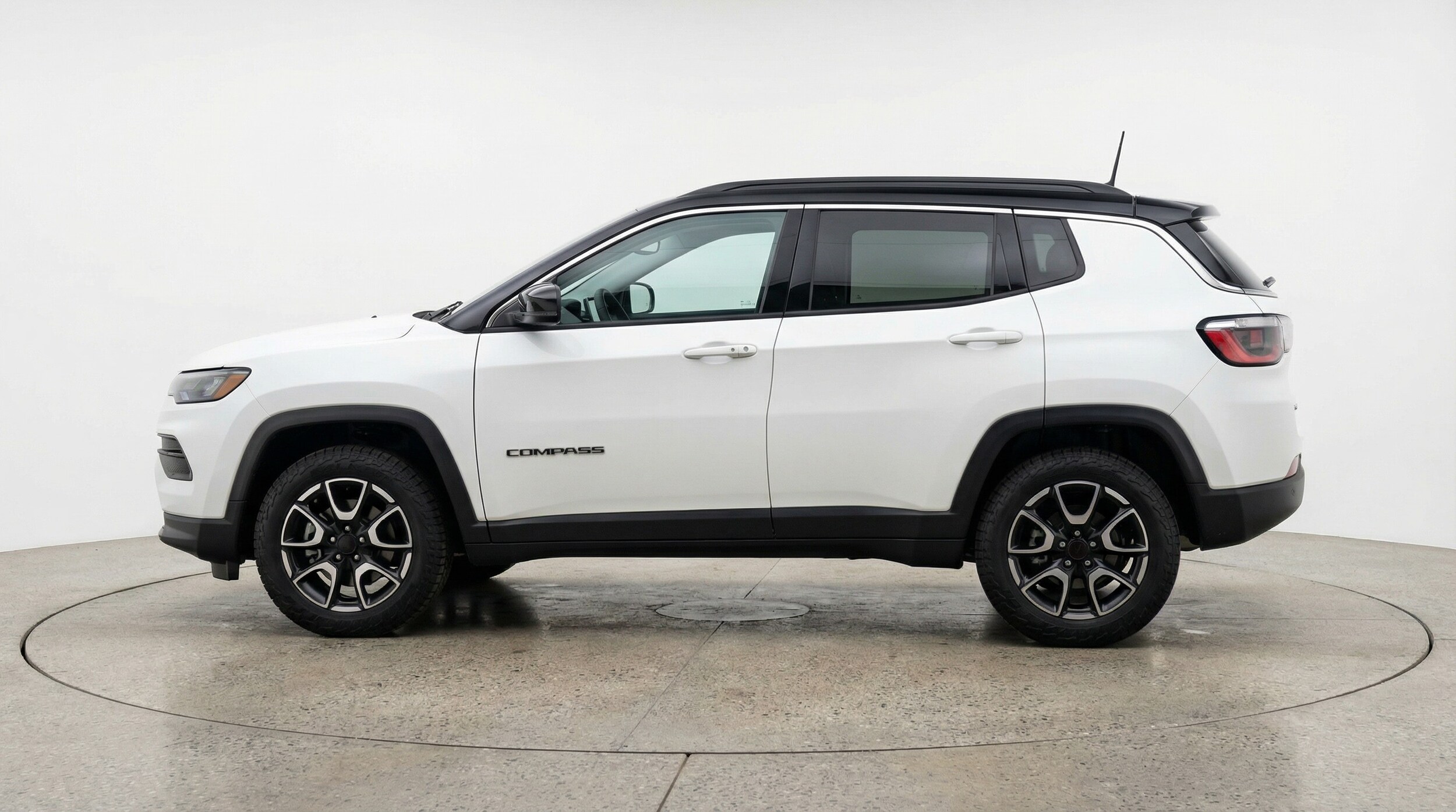 Thumbnail: 2025 Jeep Compass - 4