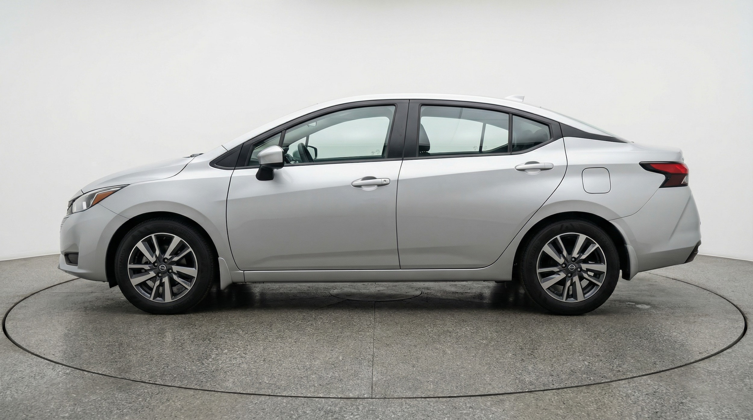 Thumbnail: 2025 Nissan Versa - 4