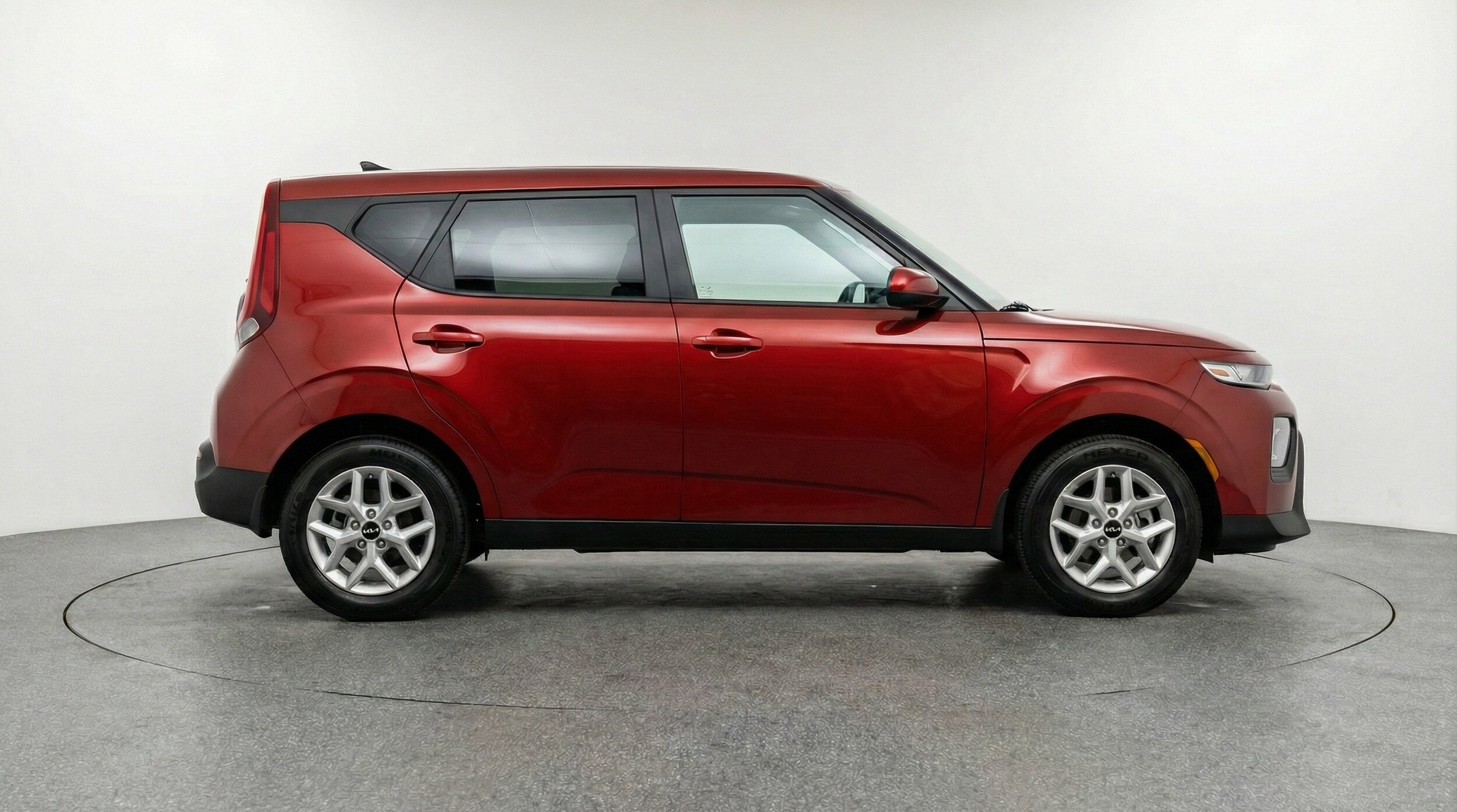 Thumbnail: 2025 Kia Soul - 11