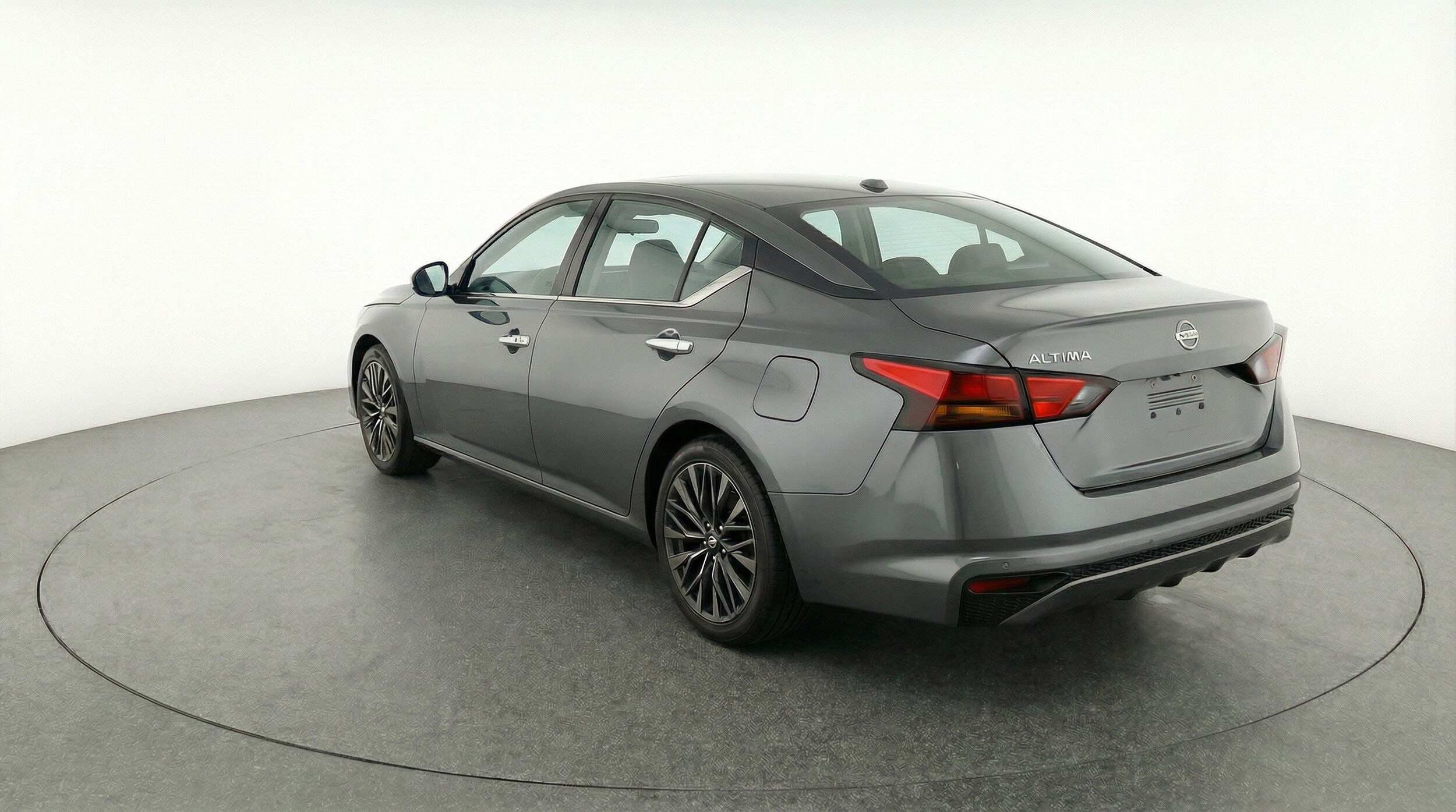 Thumbnail: 2025 Nissan Altima - 6