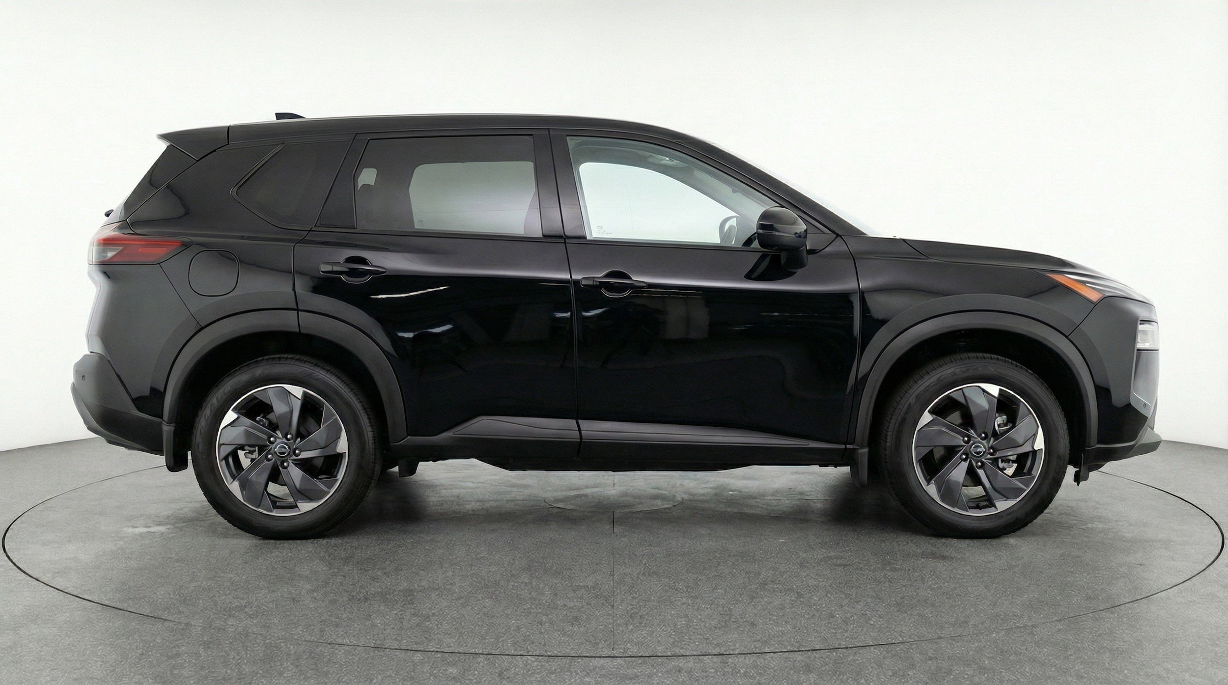 Thumbnail: 2025 Nissan Rogue - 11