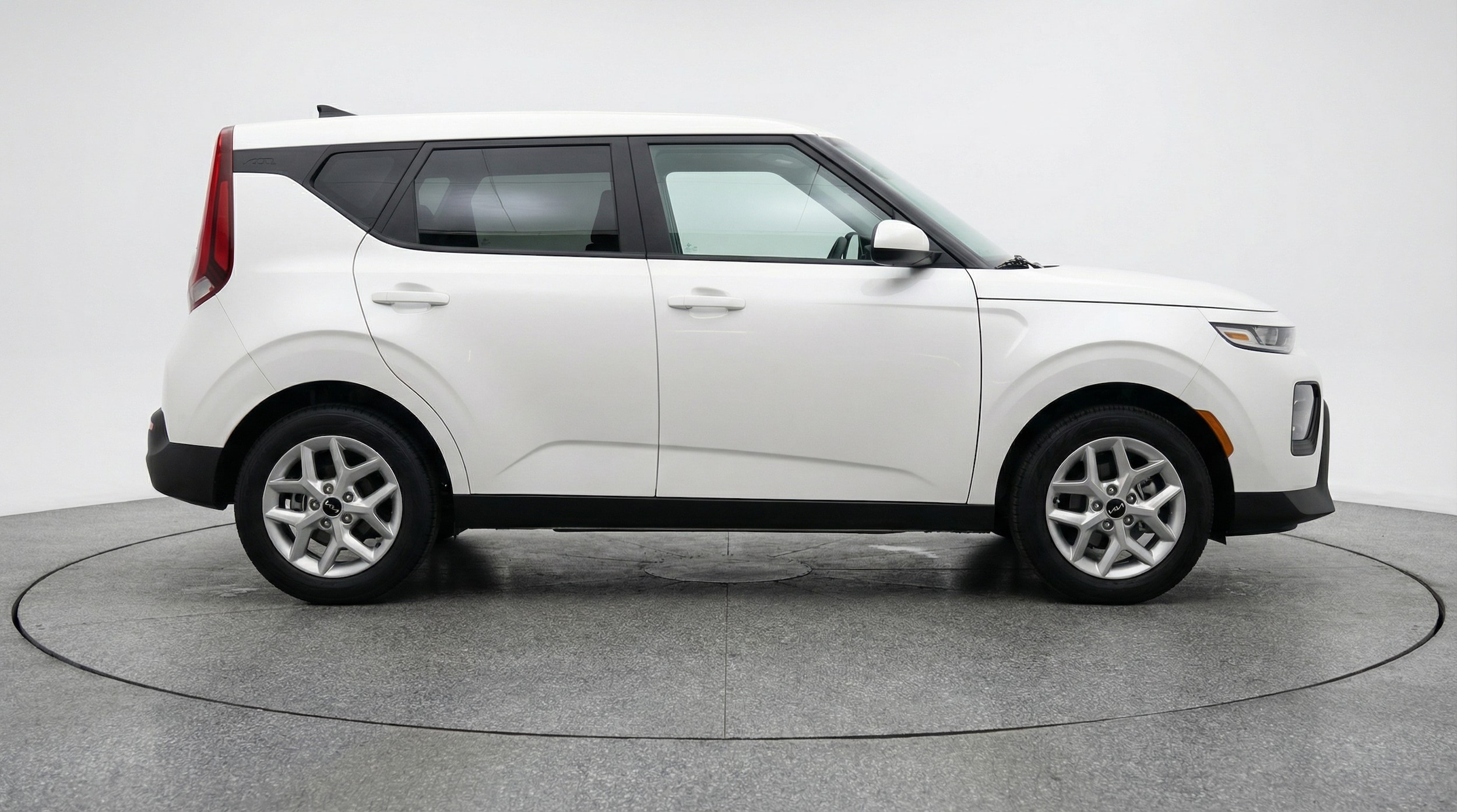 Thumbnail: 2025 Kia Soul - 8