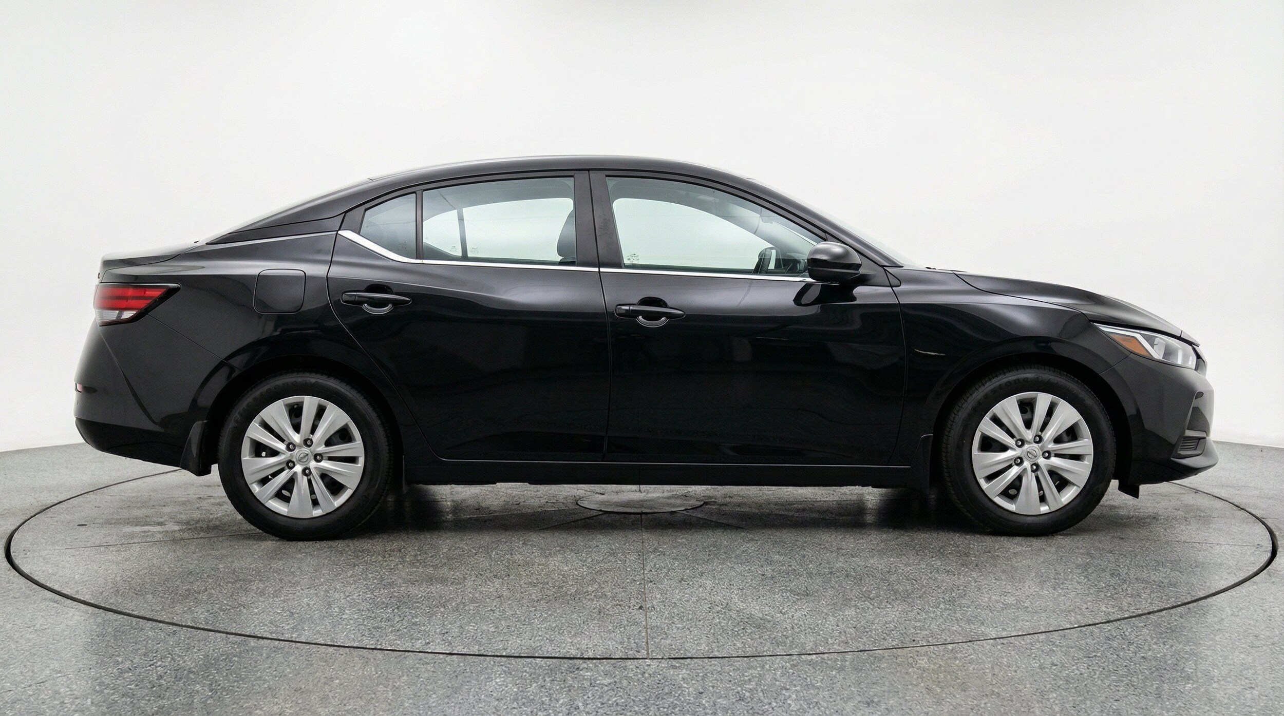 Thumbnail: 2025 Nissan Sentra - 11
